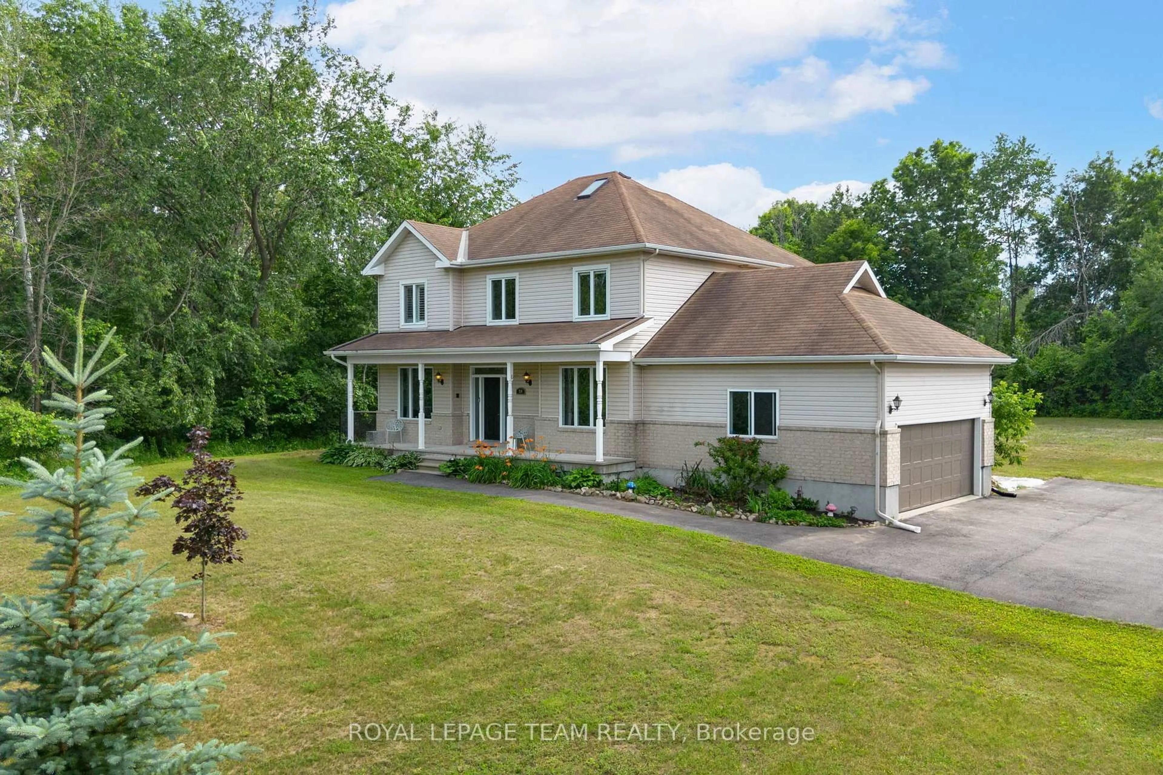 A pic from outside/outdoor area/front of a property/back of a property/a pic from drone, water/lake/river/ocean view for 59 Empress Dr, North Grenville Ontario K0G 1J0