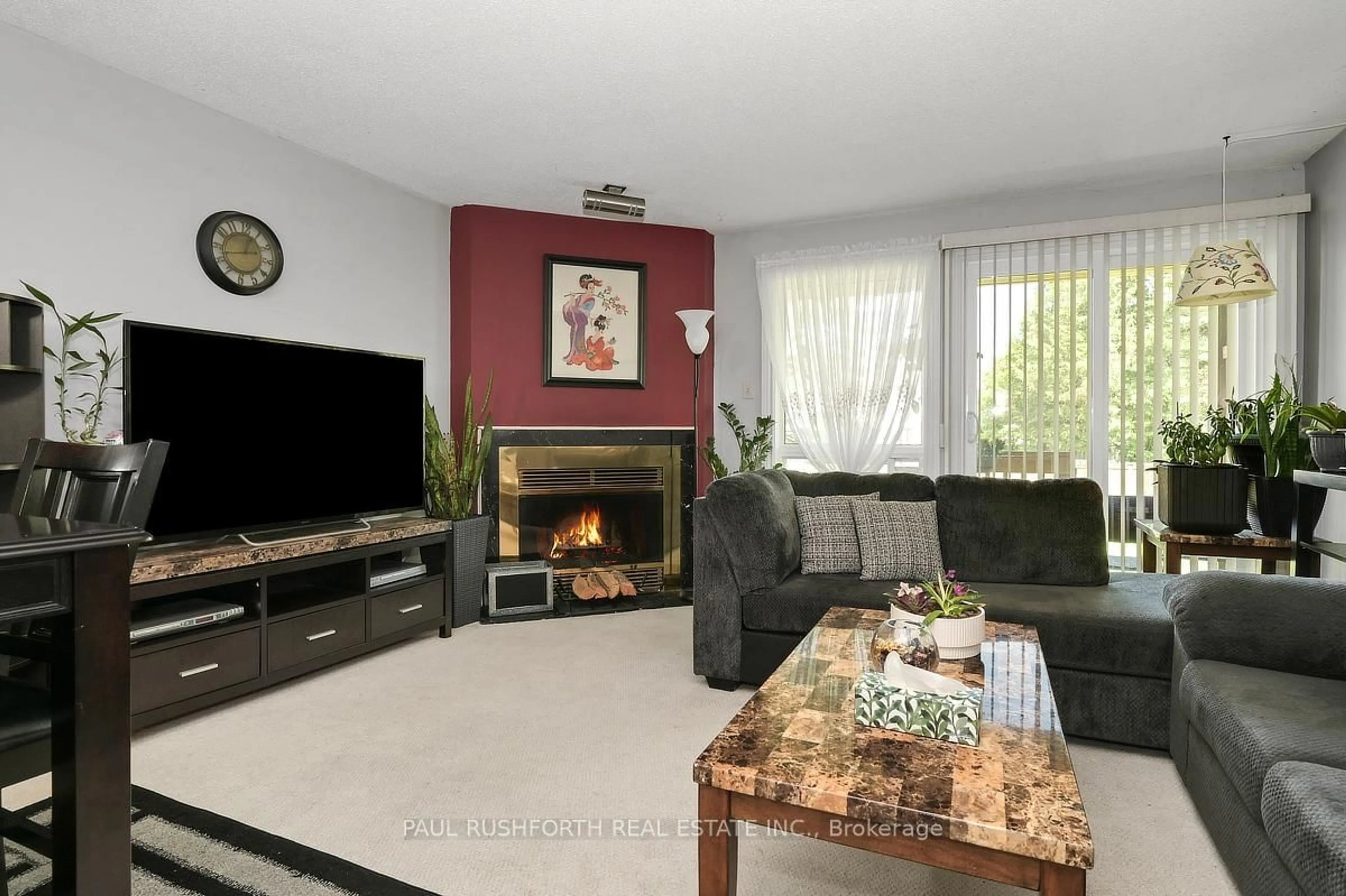 Living room with furniture, unknown for 362 Briston Private, Ottawa Ontario K1G 5R2