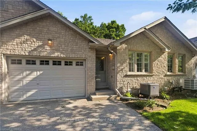 35 Stratford Terr #12, Brantford 2
