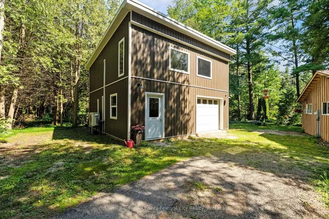33587 Rowcliffe Dr, Central Huron 2