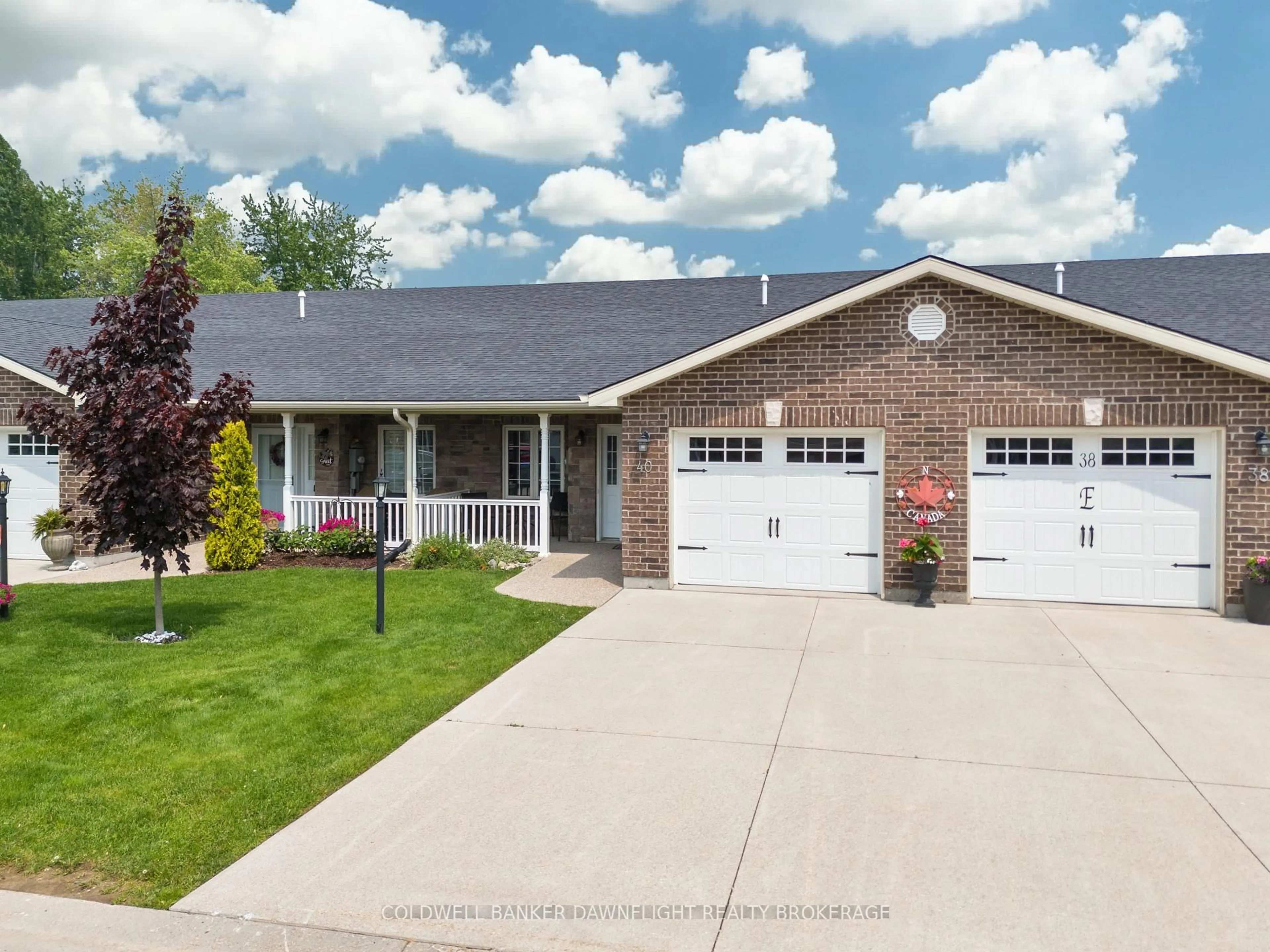 Home with brick exterior material, street for 40 Devon Dr, South Huron Ontario N0M 1S3