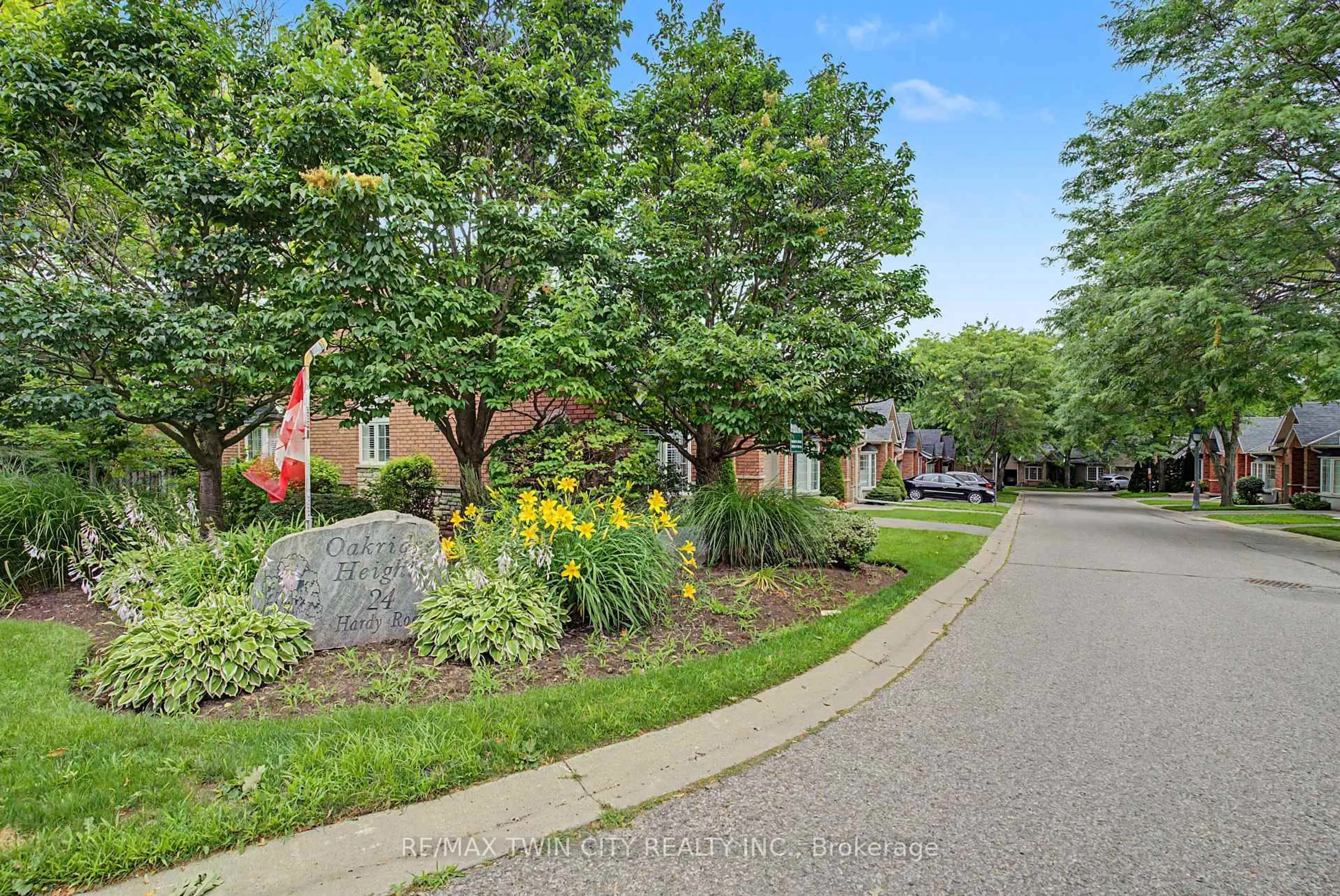 Unknown for 24 Hardy Rd #3, Brantford Ontario N3T 5K6