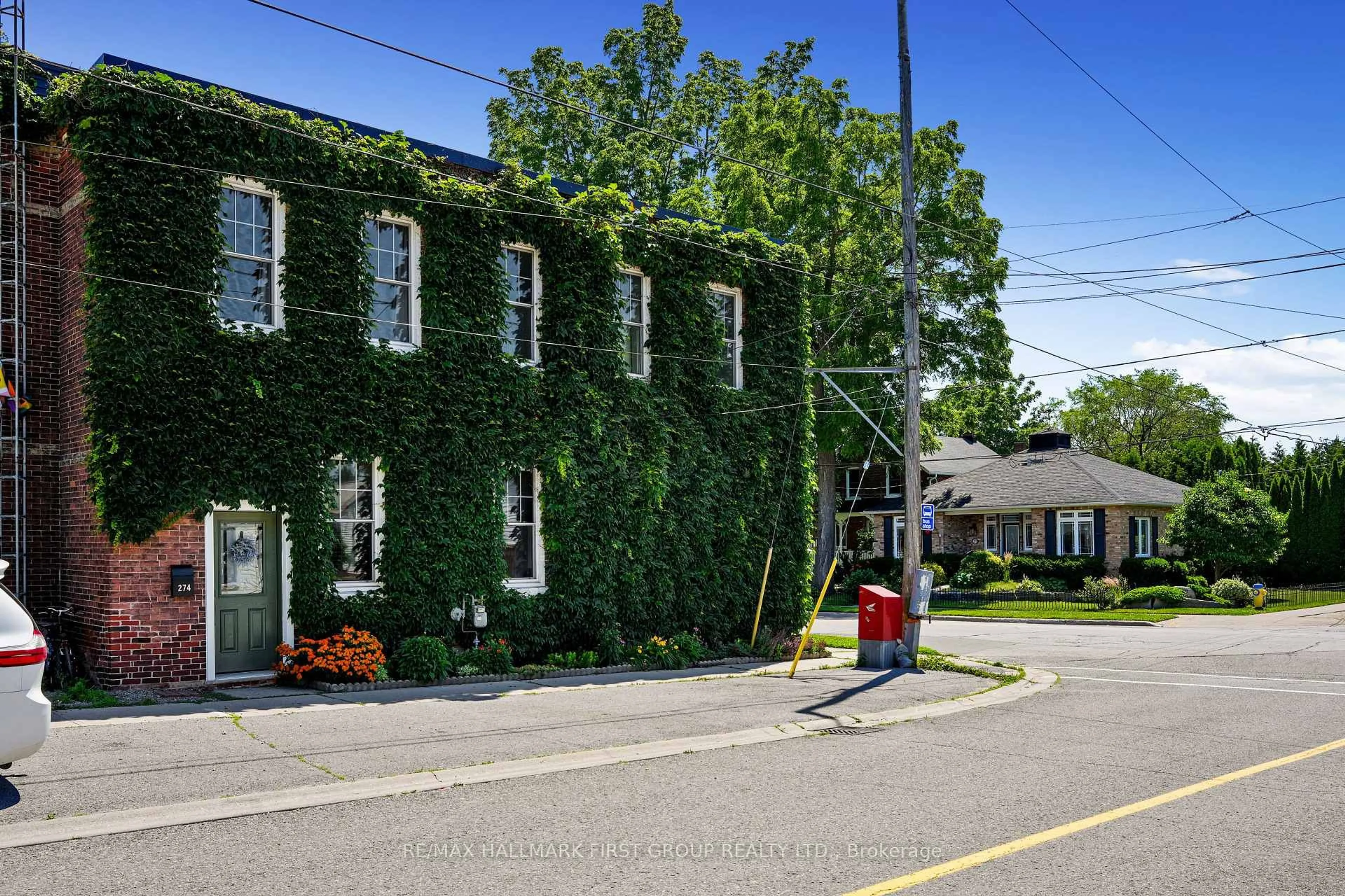 Patio, street for 274 Ridout St, Port Hope Ontario L1A 1P5