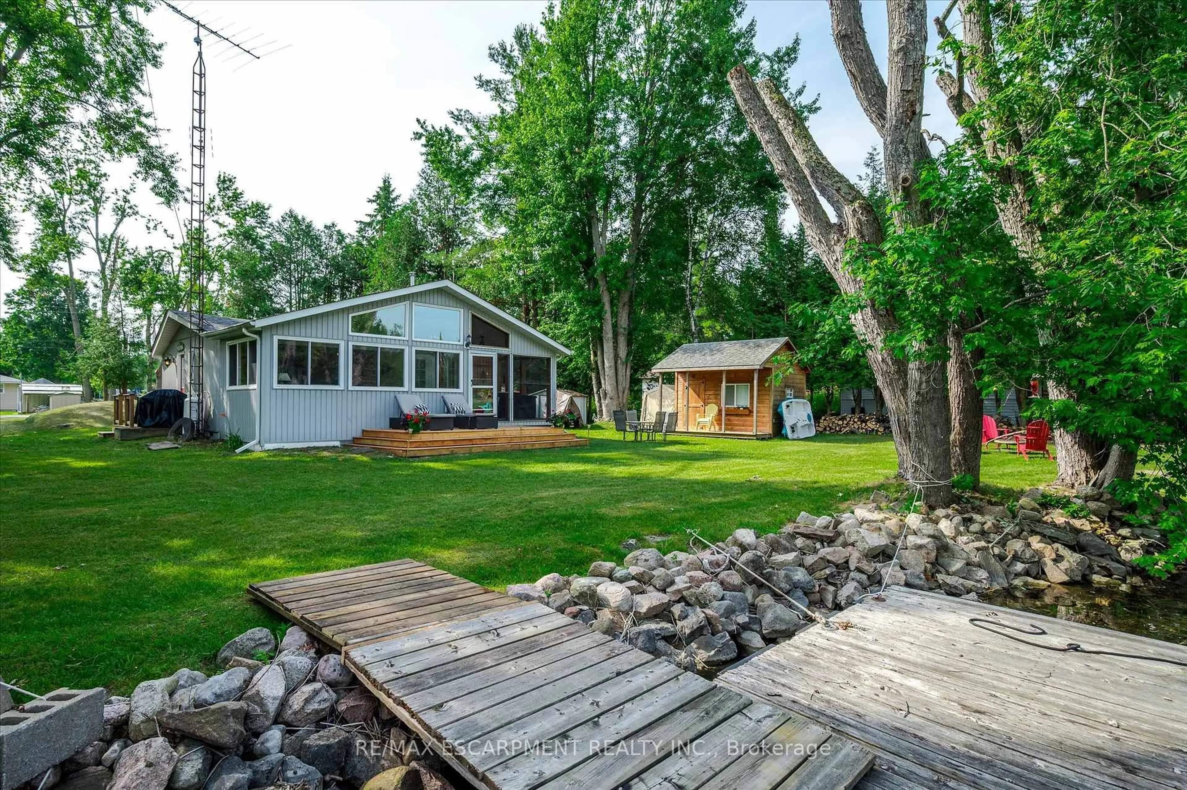 Patio, water/lake/river/ocean view for 38 FIRE ROUTE 104A, Trent Lakes Ontario K0M 1A0