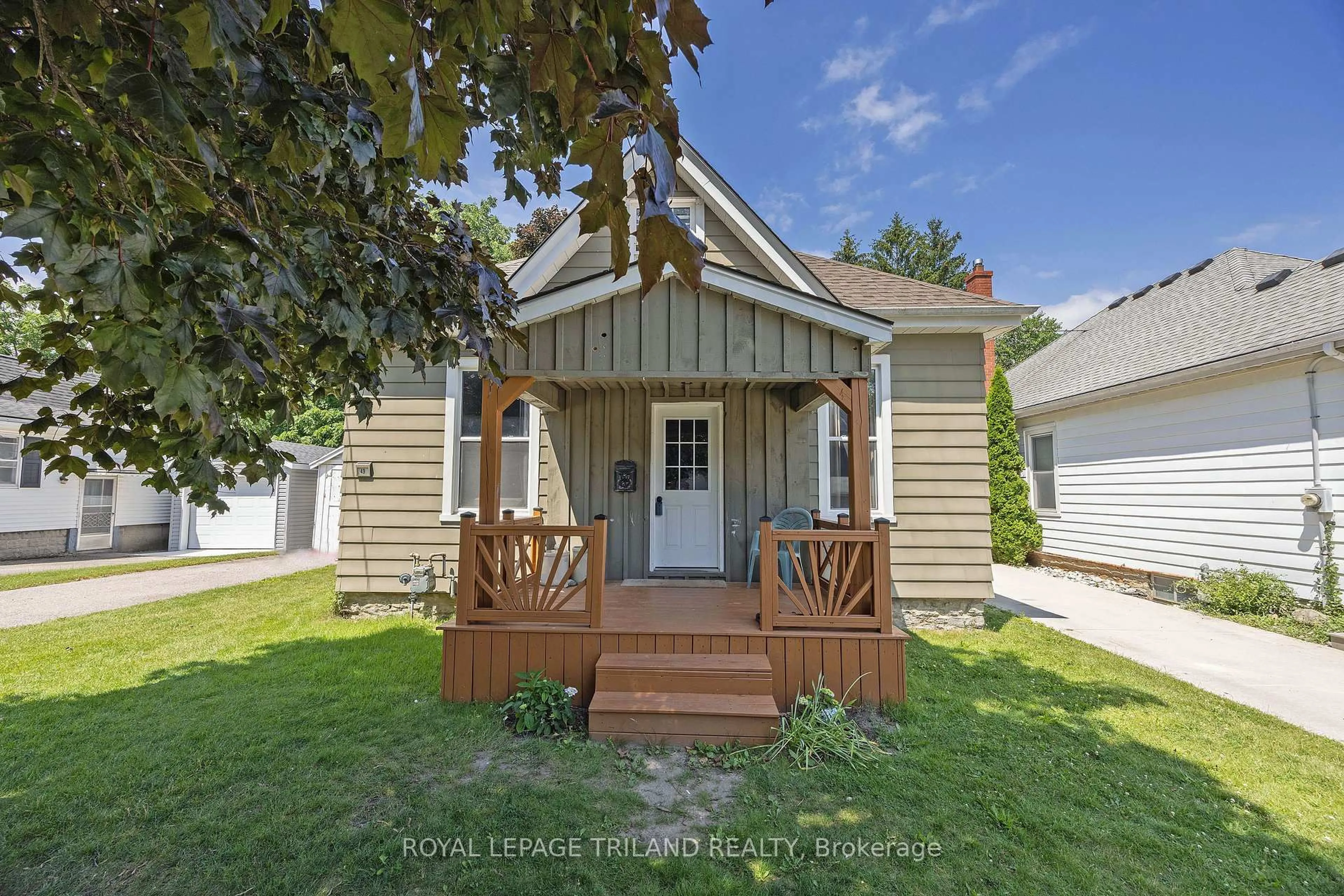 Unknown for 49 Devonshire Pl, St. Thomas Ontario N5R 3N2