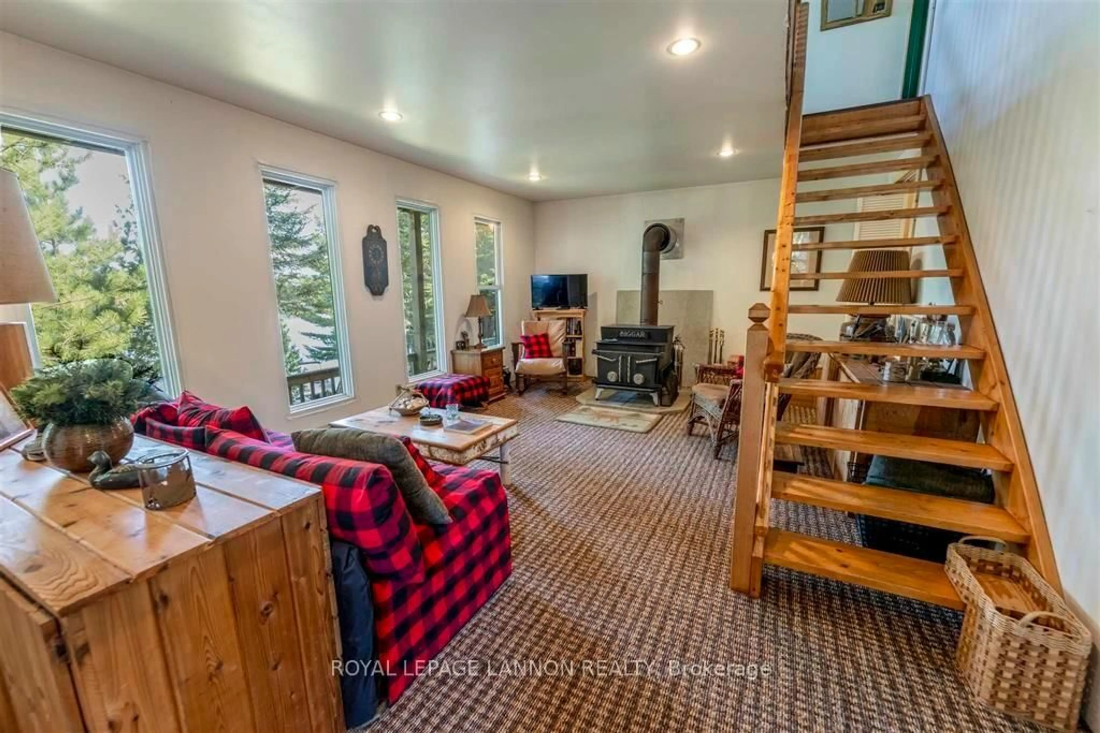 Living room with furniture, unknown for 388/342 CASTOR ISLAND, Thunder Bay Remote Area Ontario P0T 2T0