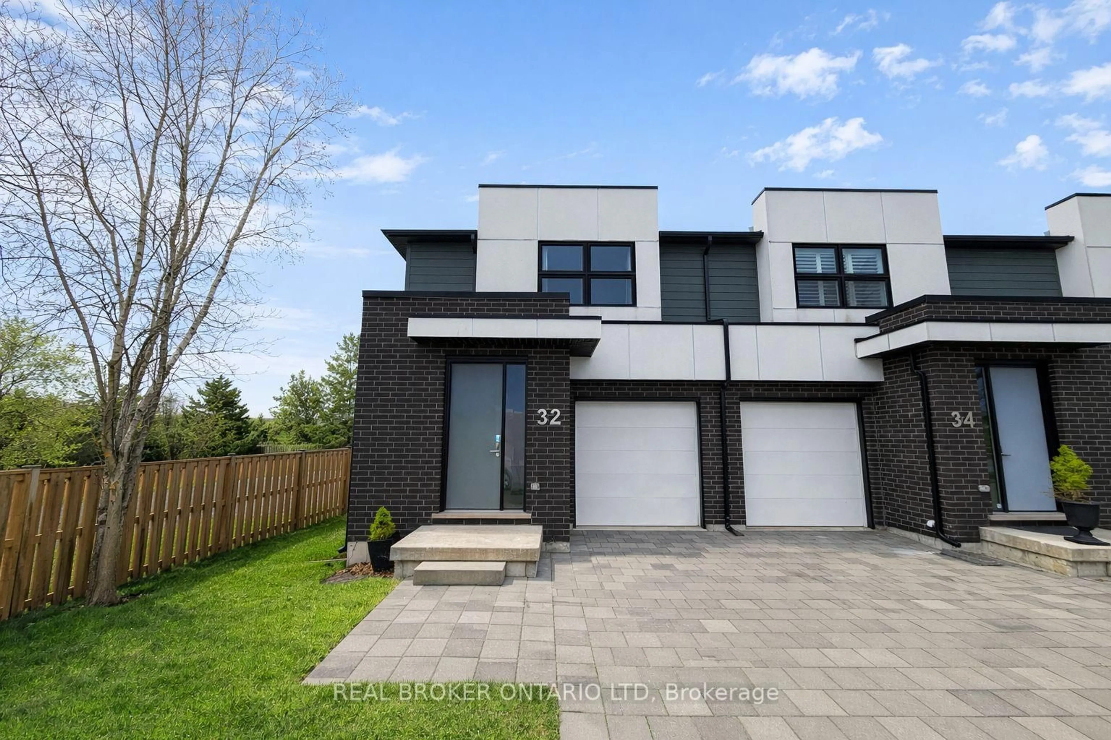 Unknown for 499 Sophia Cres #32, London North Ontario N6G 0X9