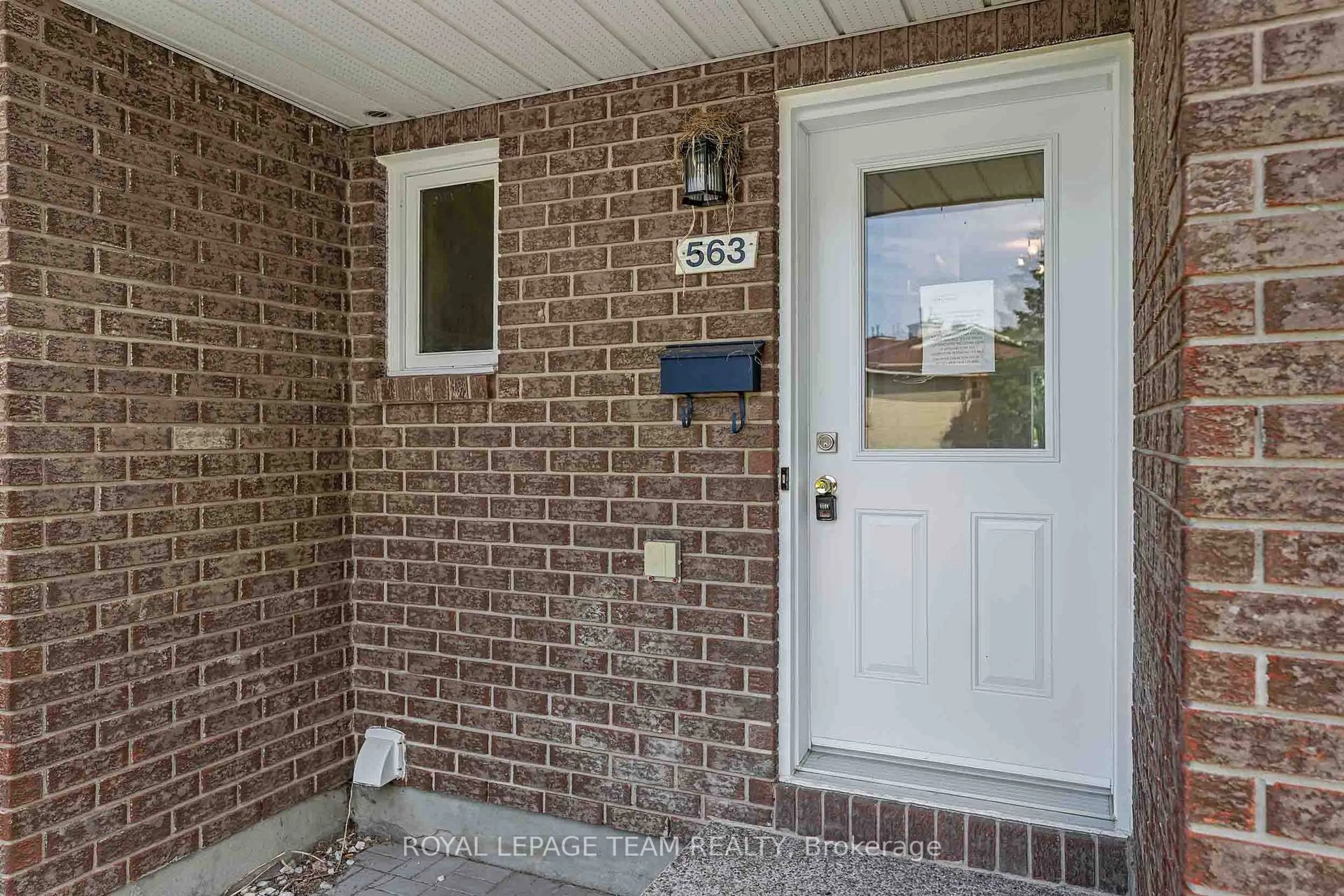 Home with brick exterior material, street for 563 Parasol Crt, Ottawa Ontario K4A 2X2