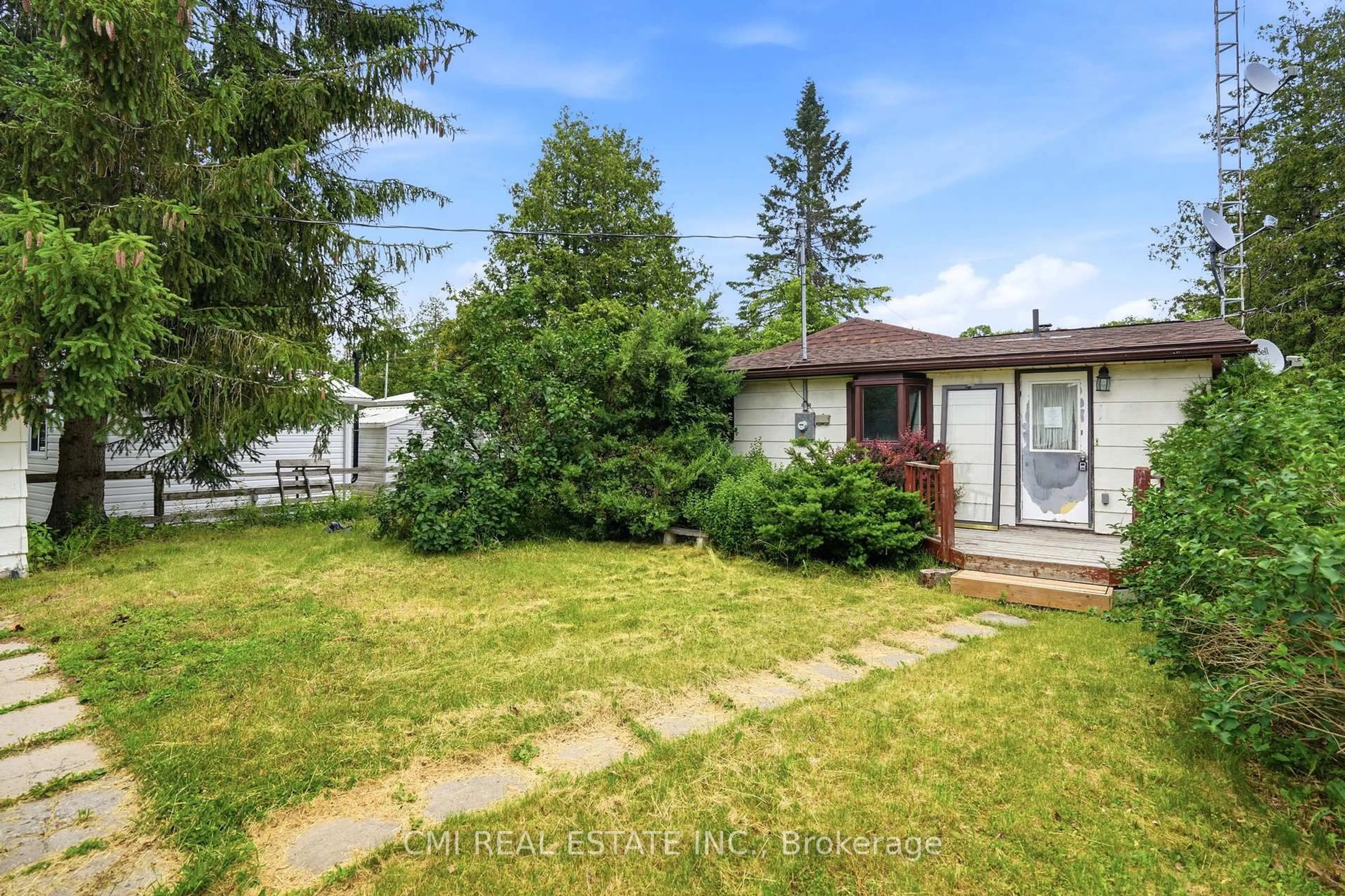 A pic from outside/outdoor area/front of a property/back of a property/a pic from drone, unknown for 222 Centennial Lane, Trent Hills Ontario K0L 1Z0