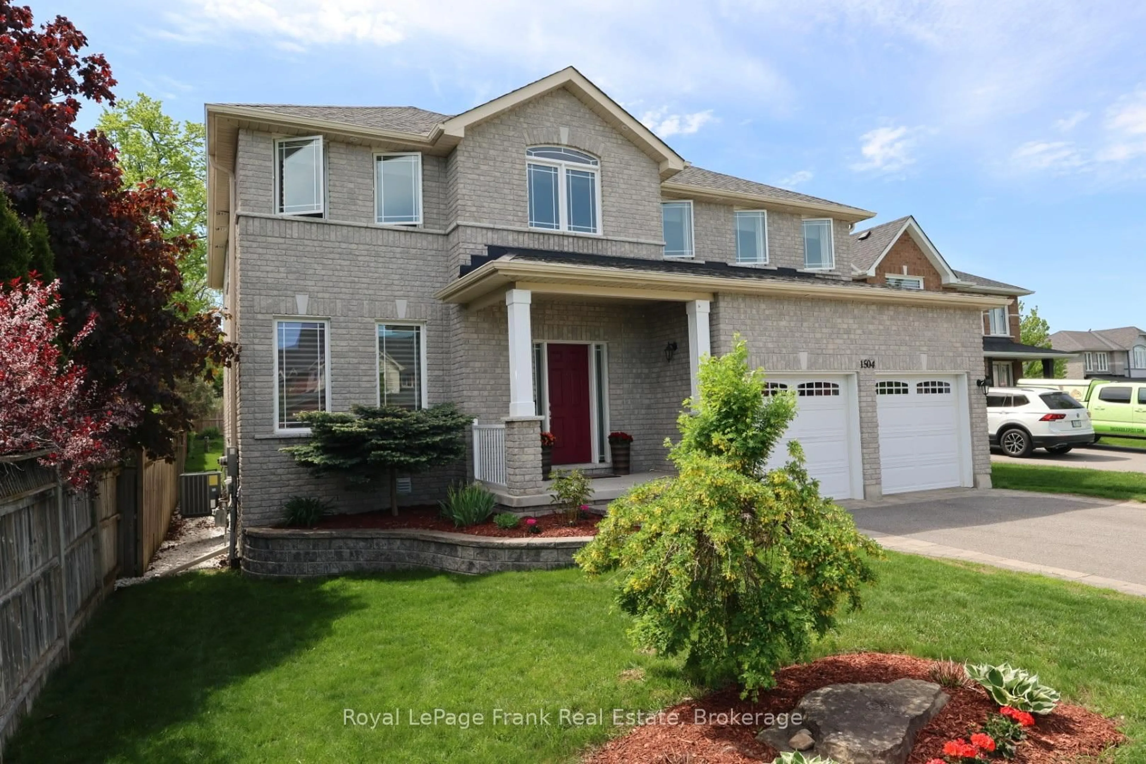 Home with vinyl exterior material, street for 1504 Ireland Dr, Peterborough Ontario K9K 2T2