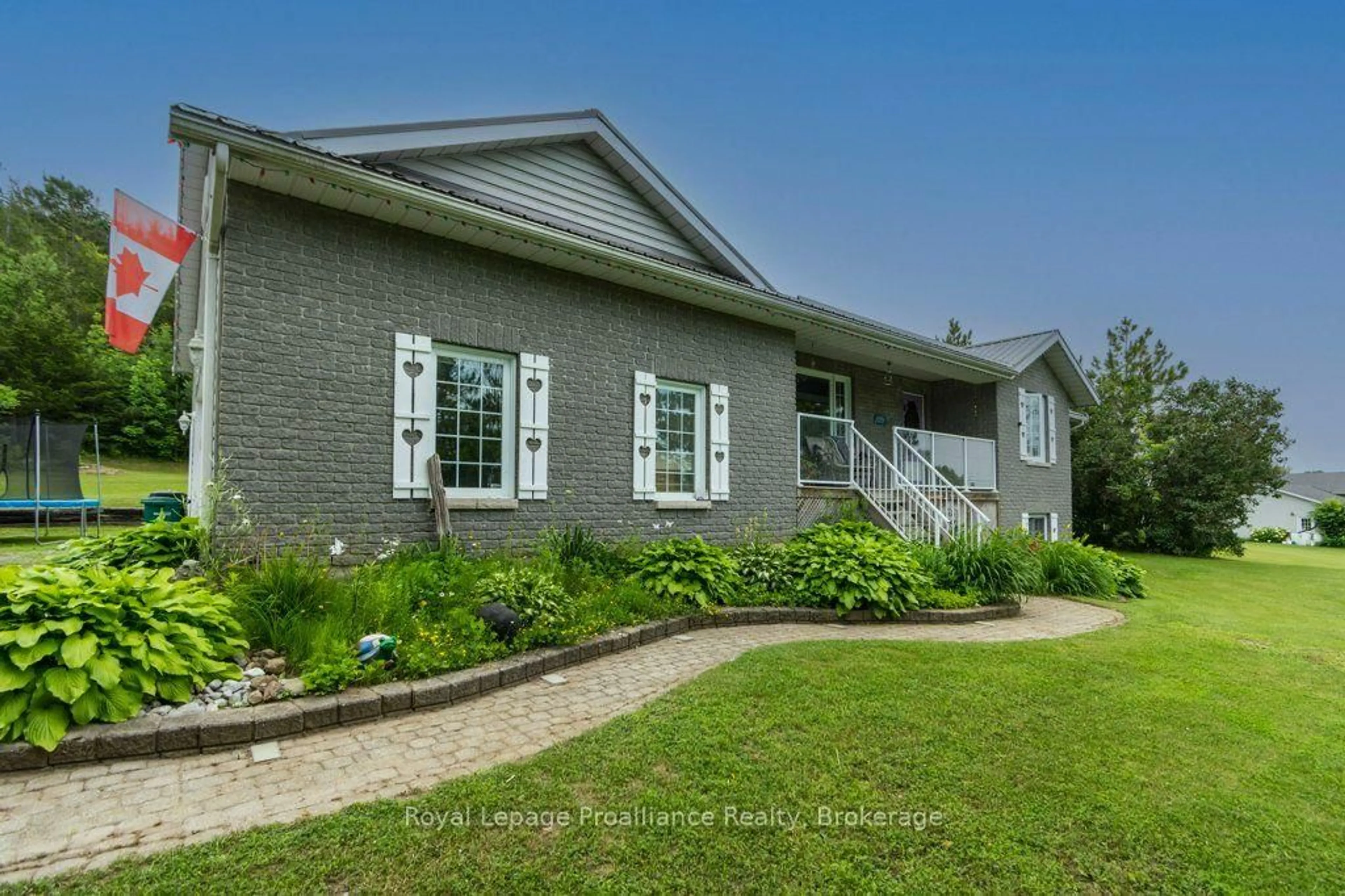 Home with brick exterior material, unknown for 697 Gunter Settlement Rd, Quinte West Ontario K8V 5P6