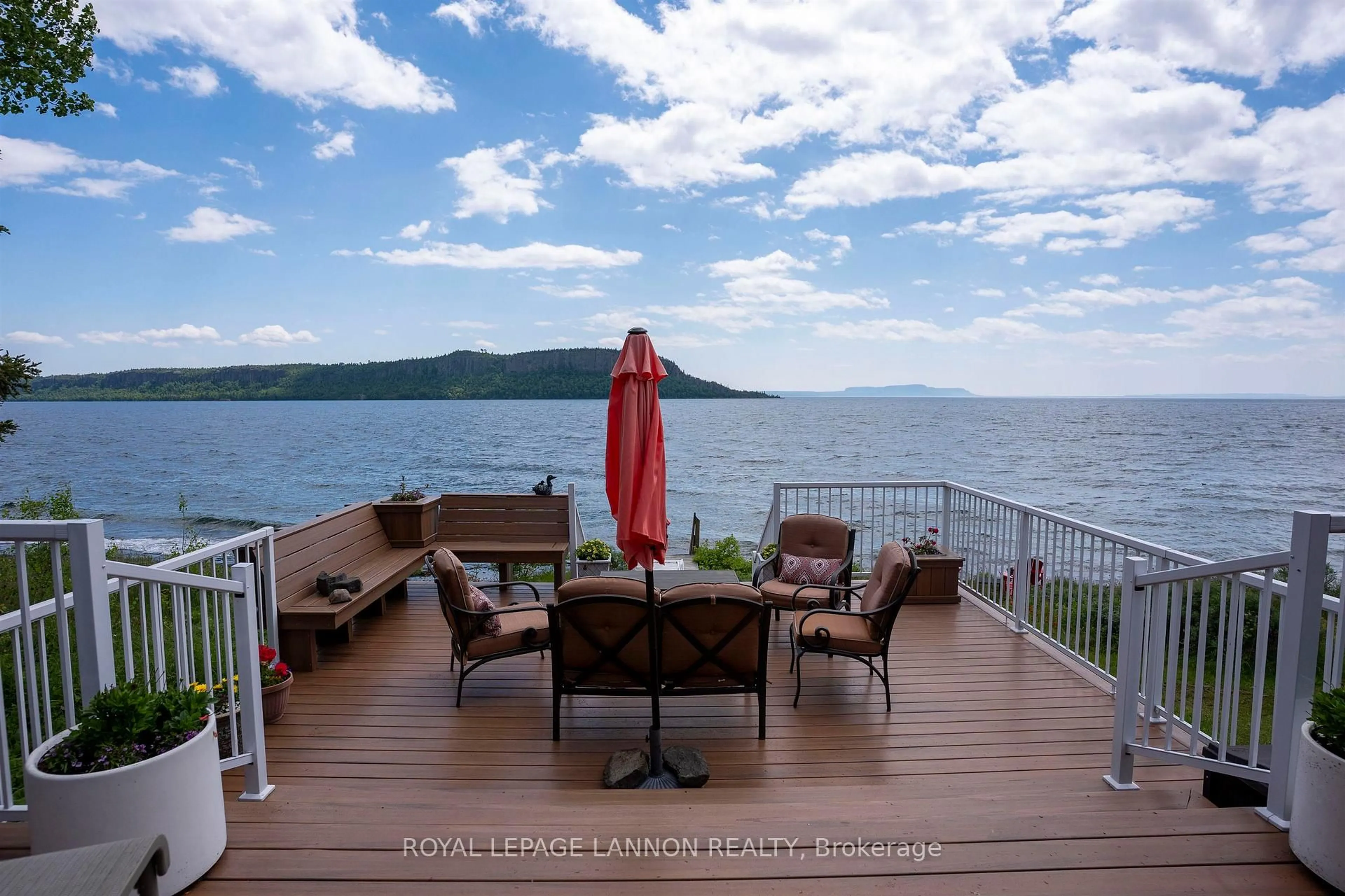 Patio, water/lake/river/ocean view for 363 Amethyst Harbour Cliff Ave, Shuniah Ontario P7B 5E4