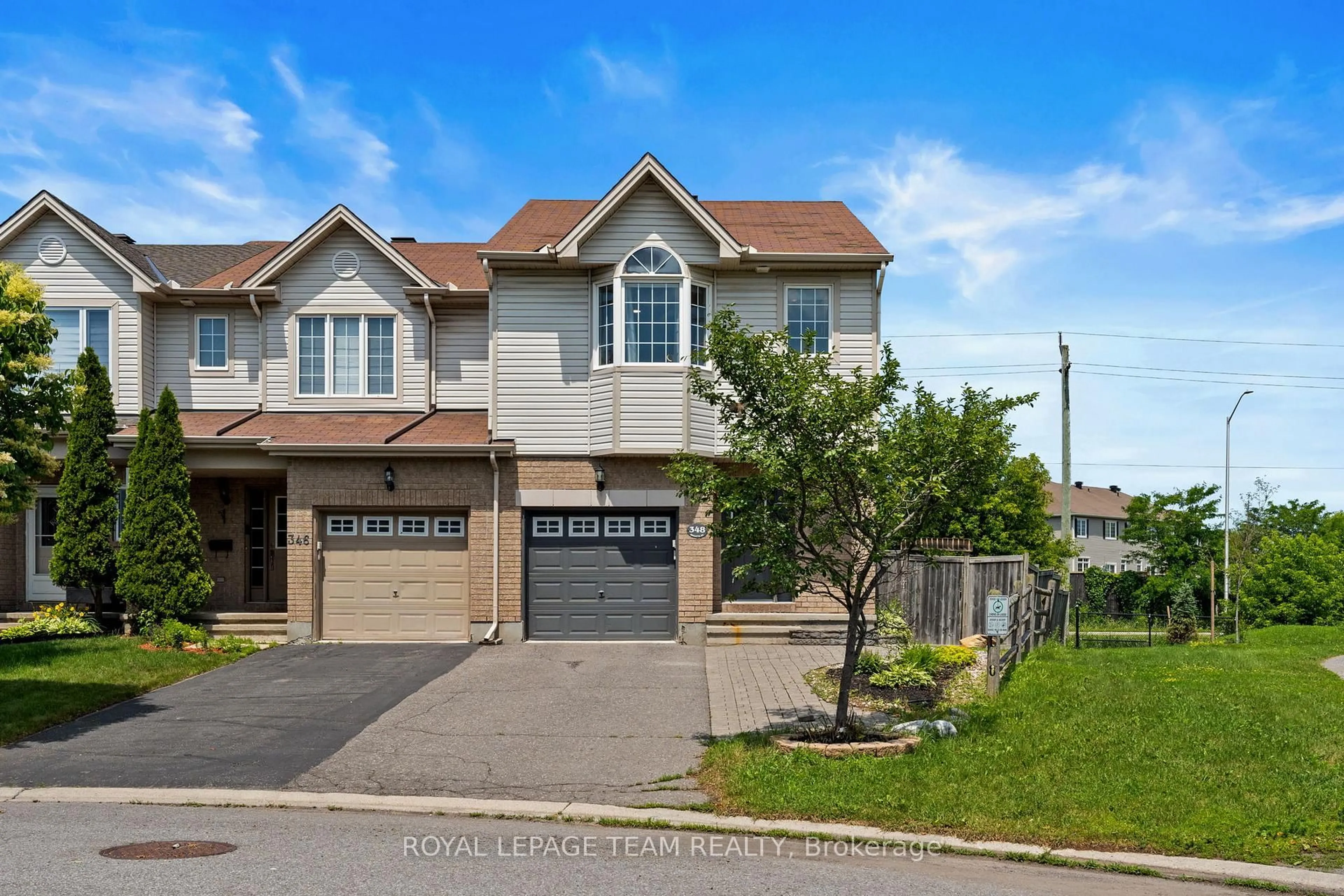 Unknown for 348 Brigitta St, Ottawa Ontario K2S 0H9