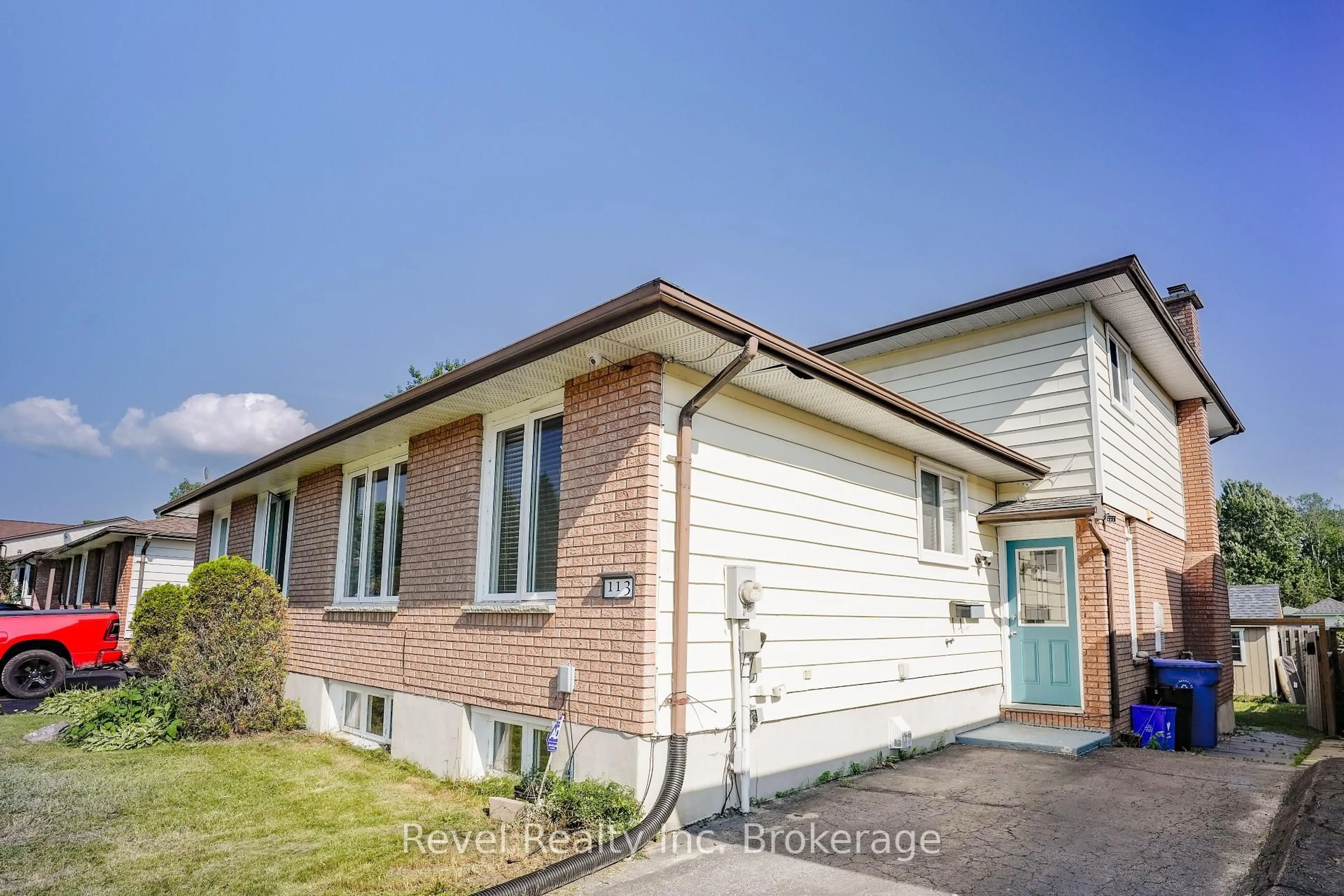 Home with brick exterior material, street for 113 Massey Dr, North Bay Ontario P1A 4G3