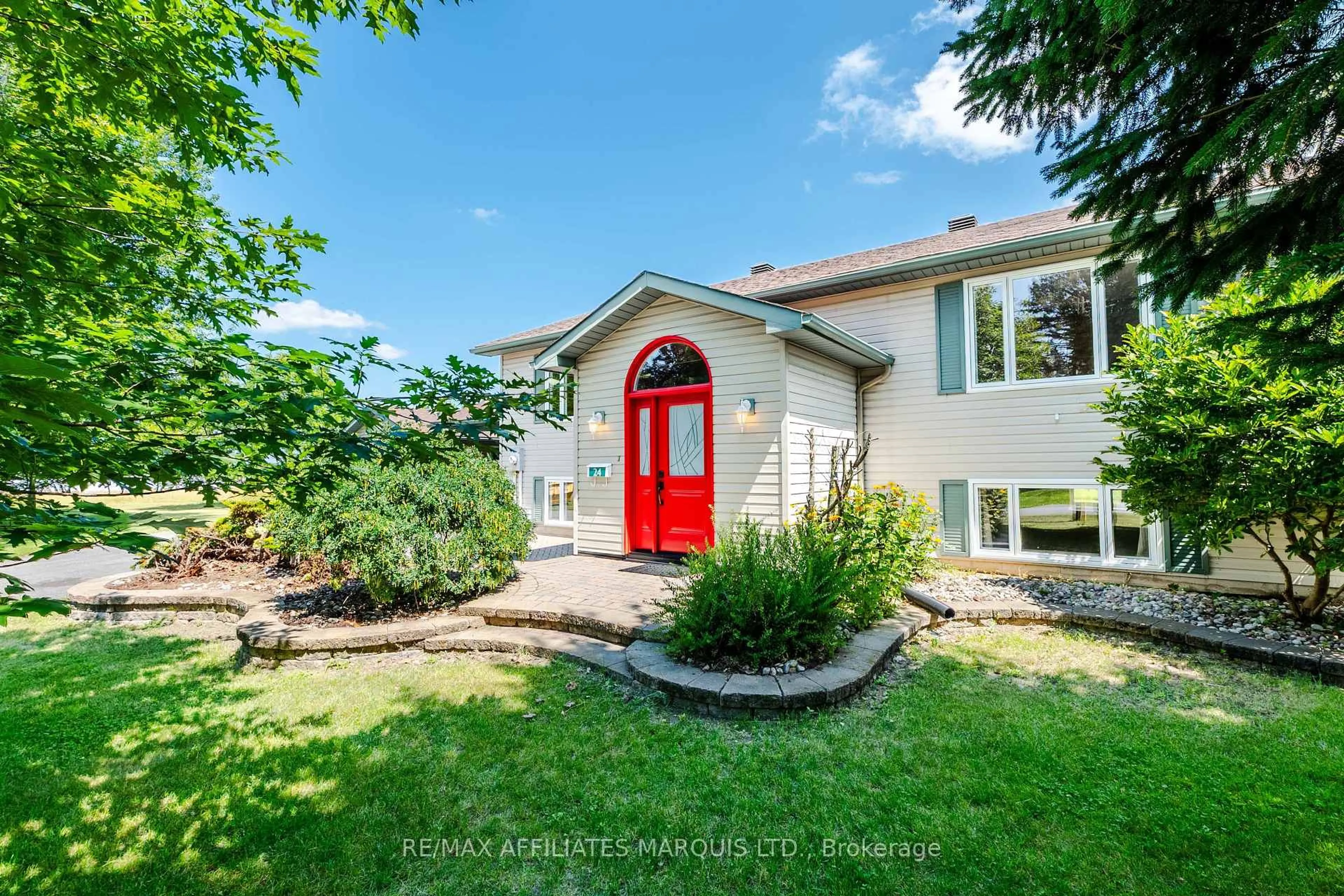 Unknown for 24 Nelson St, North Stormont Ontario K0C 1K0