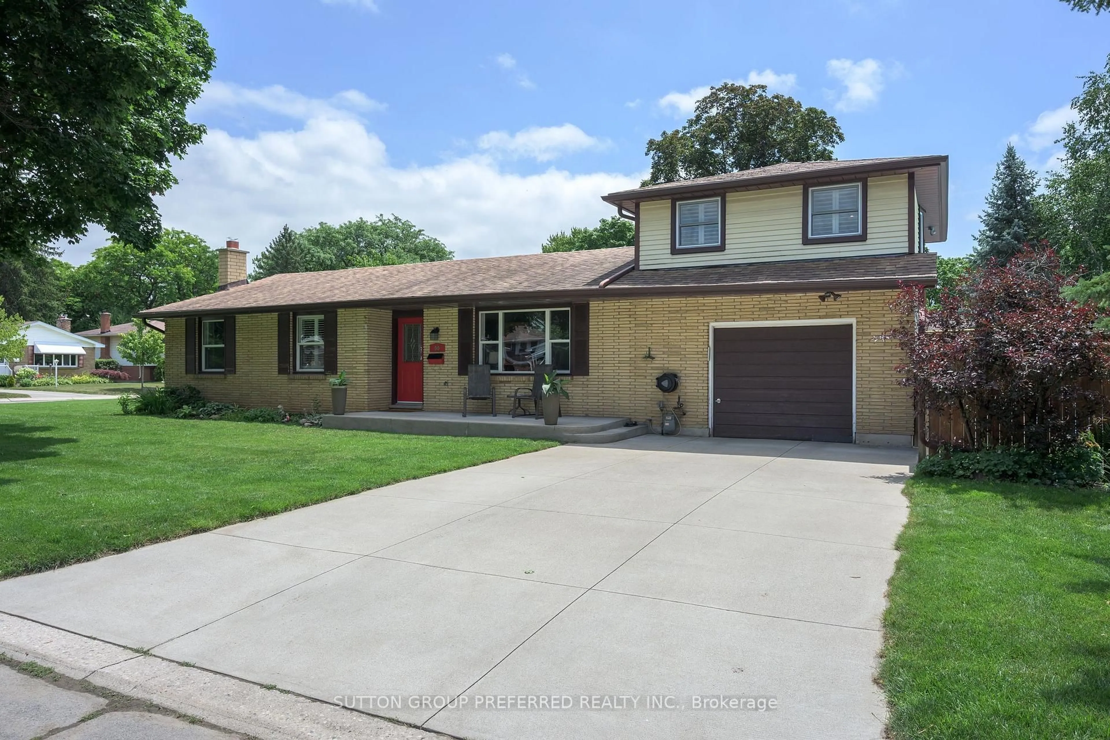 Home with brick exterior material, street for 90 Glenburnie Cres, London North Ontario N5X 2A3