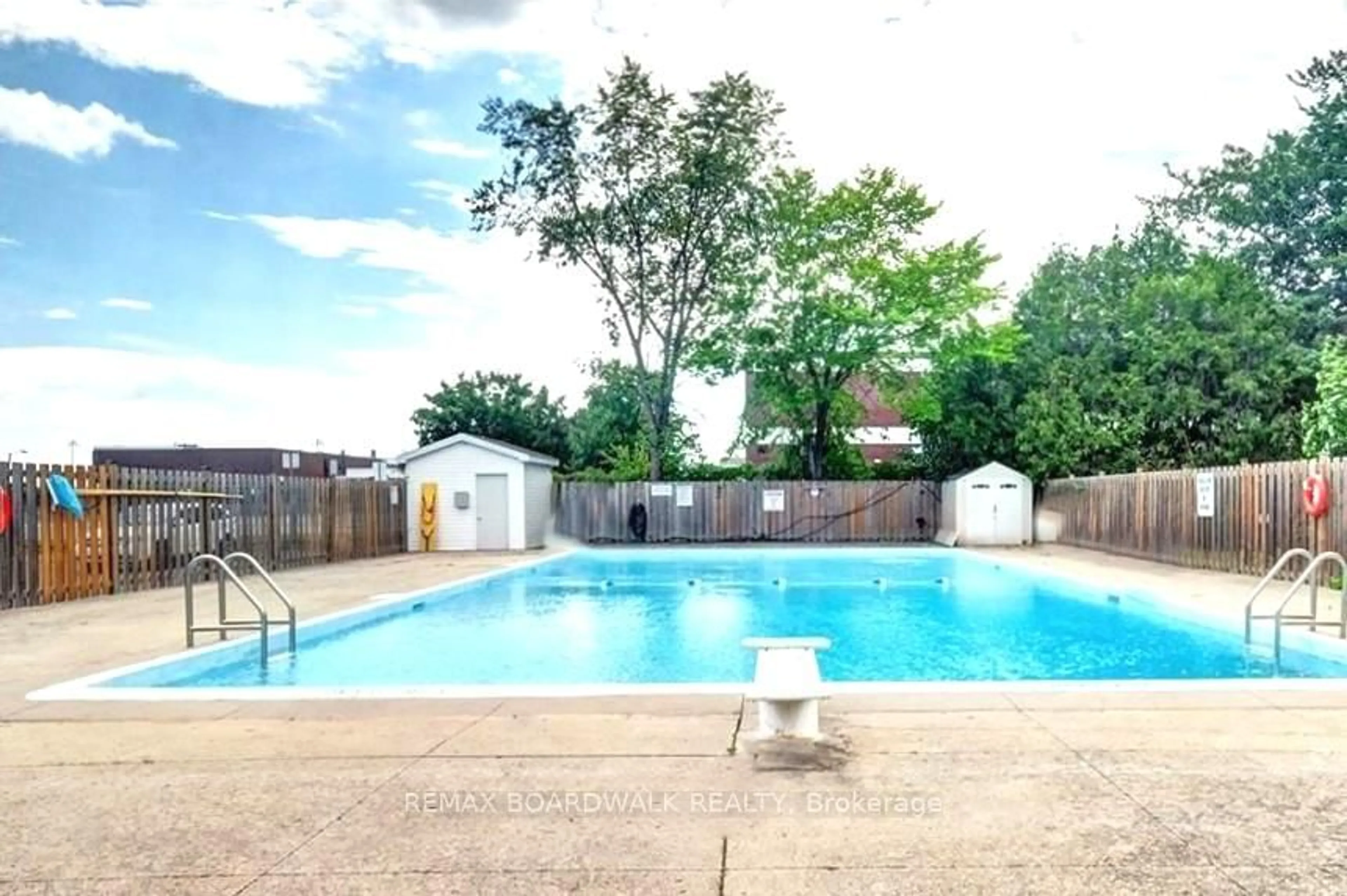 Pool for 2044 Arrowsmith Dr #108A, Ottawa Ontario K1J 7V8
