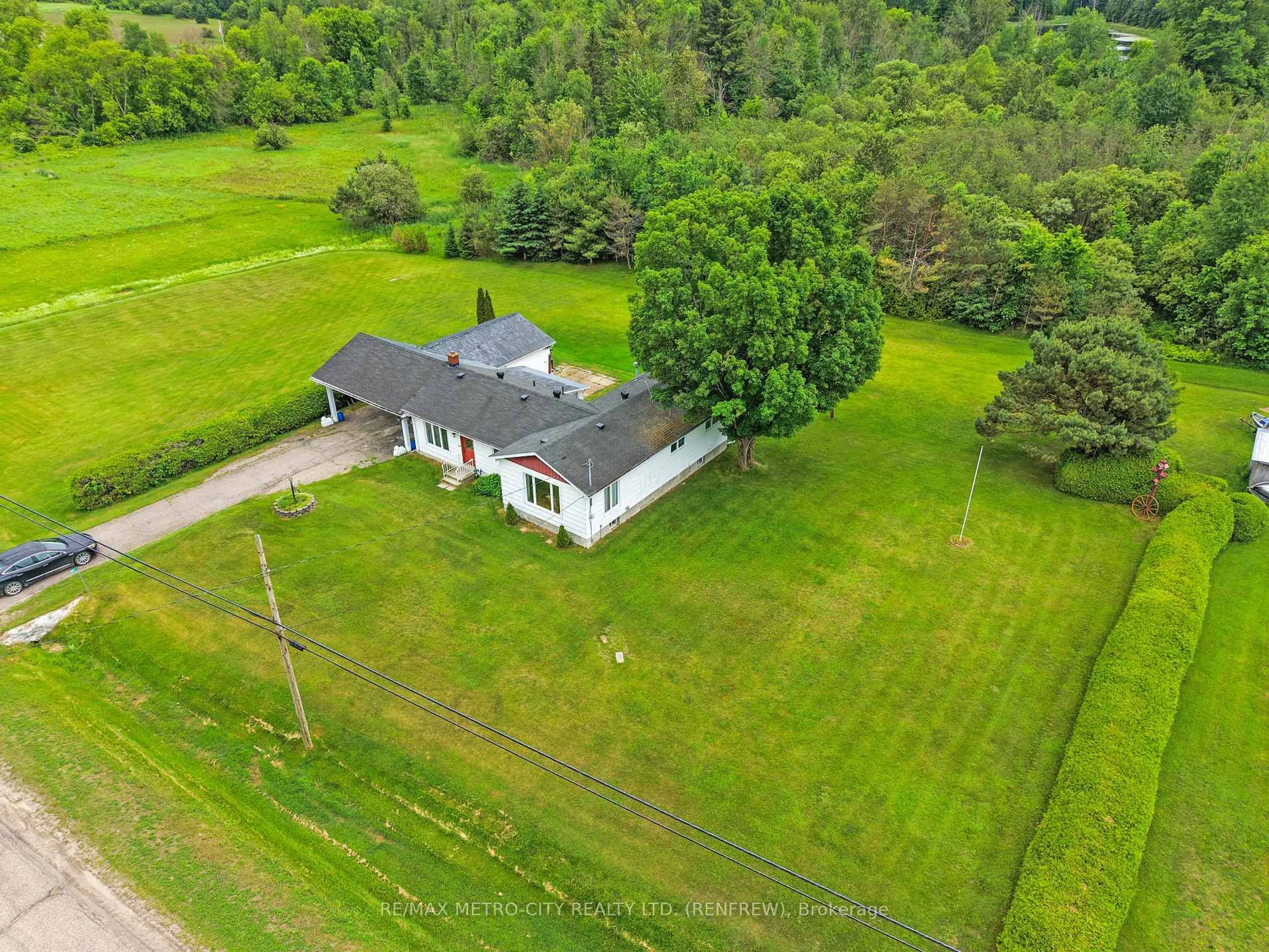 A pic from outside/outdoor area/front of a property/back of a property/a pic from drone, unknown for 1247 Haley Rd, Haley Station Ontario K0J 1Y0