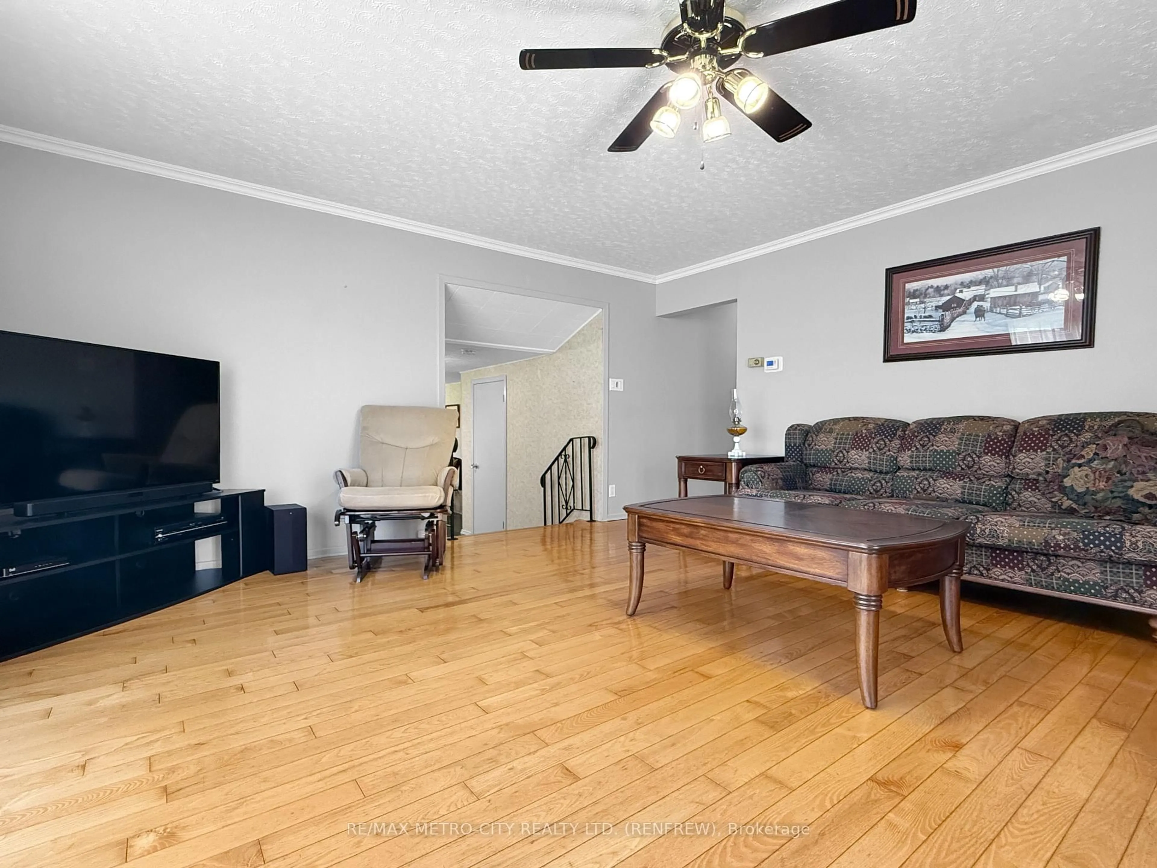 Living room with furniture, wood/laminate floor for 1247 Haley Rd, Haley Station Ontario K0J 1Y0