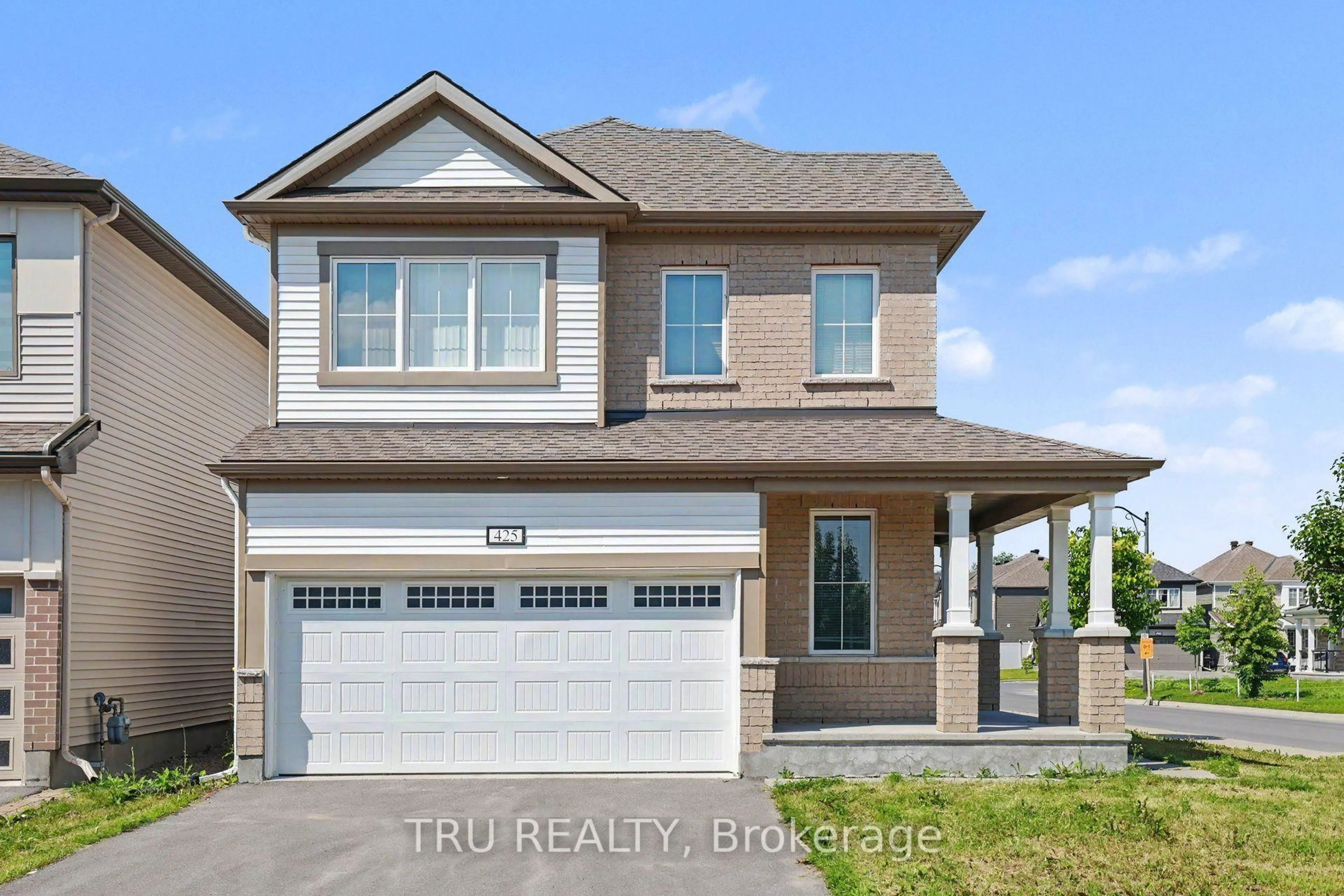 Unknown for 425 Aphelion Cres, Ottawa Ontario K2J 6N6