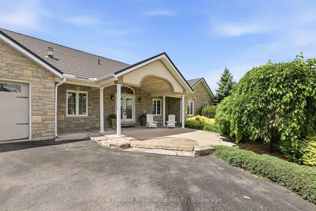 1674 Morris Ave, Selwyn 5