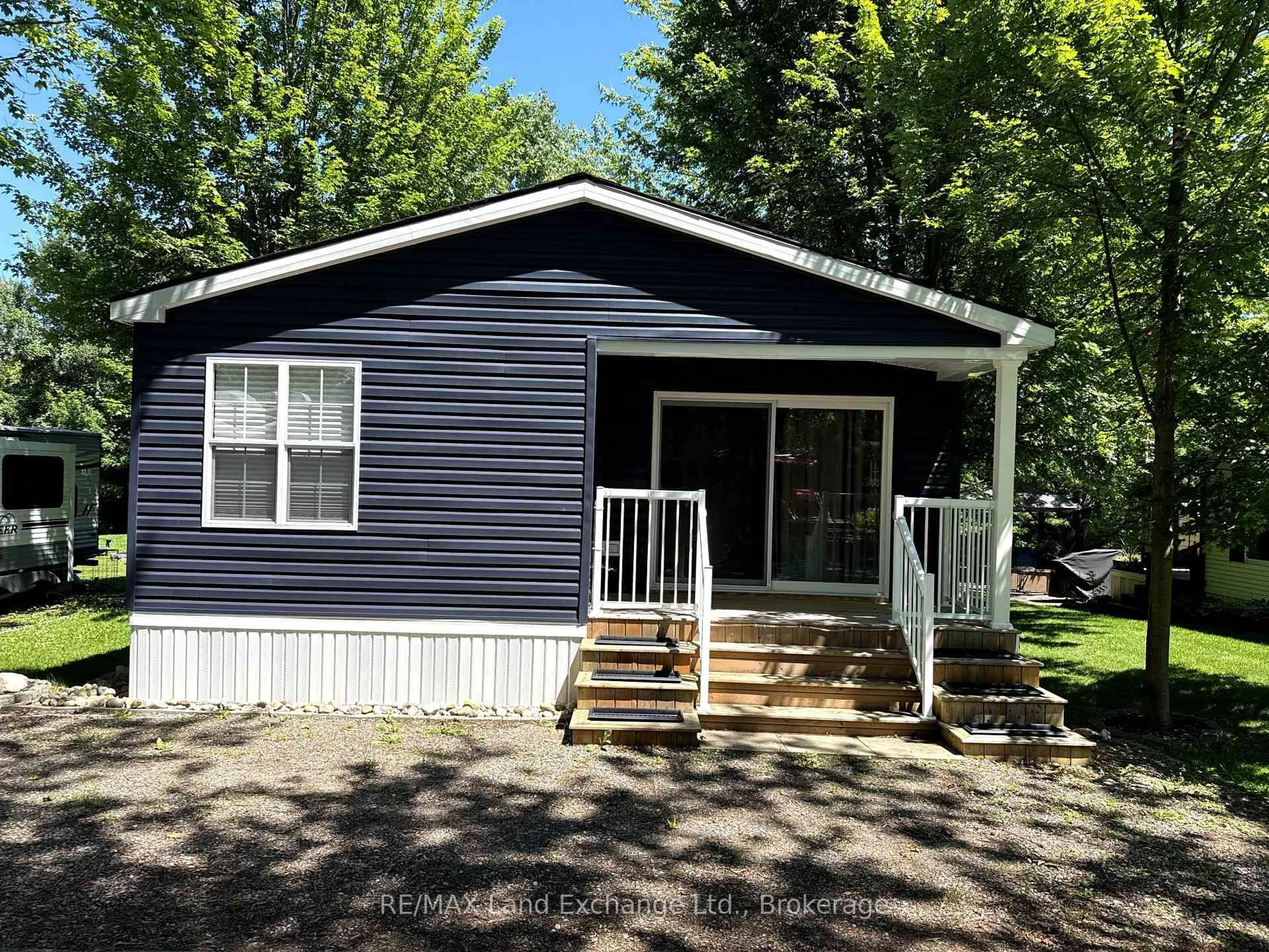 Home with vinyl exterior material, street for 13 Southline Ave #A51, Huron-Kinloss Ontario N2Z 2X5