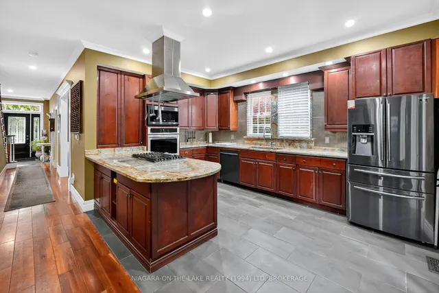 642 Simcoe St, Niagara-on-the-Lake 5