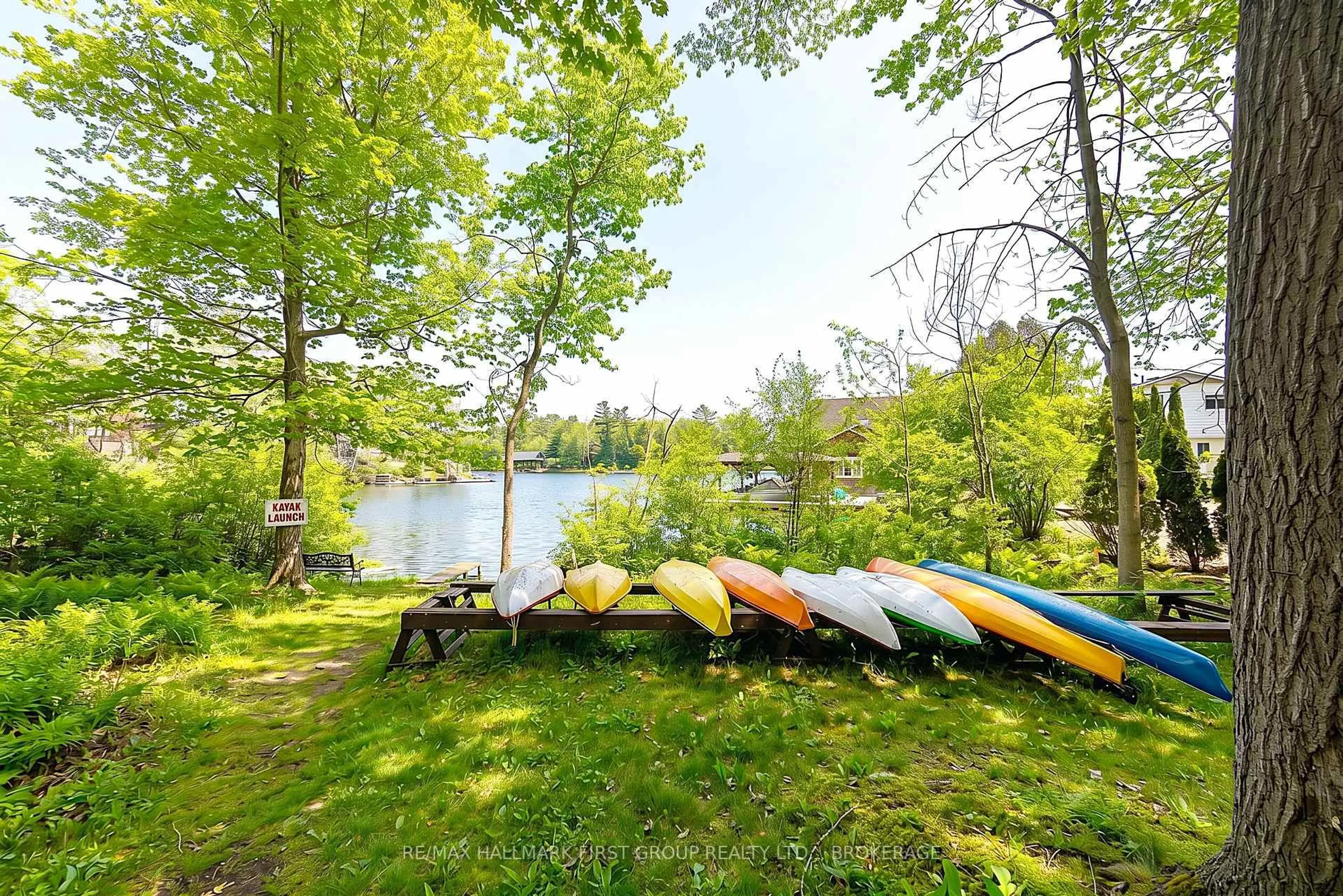 Patio, water/lake/river/ocean view for 15 Country Club Pl, Brockville Ontario K6V 6T7