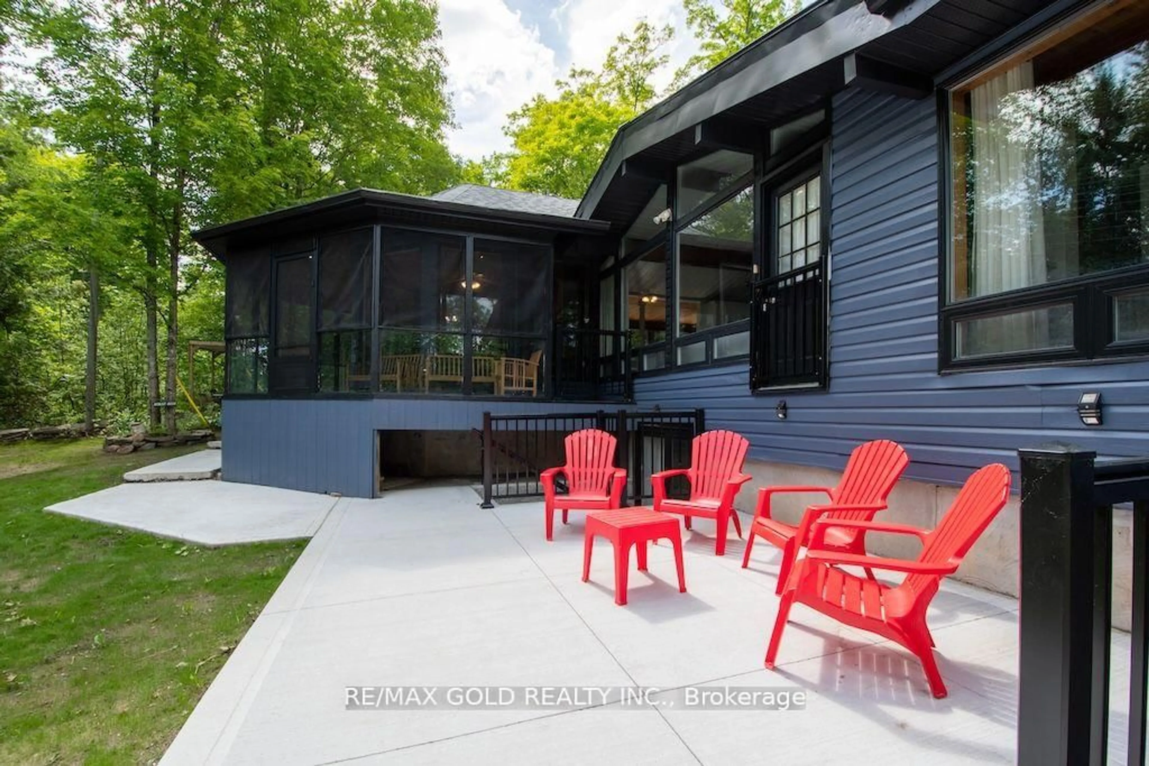 Patio, street for 6 Fire Route 278, Trent Lakes Ontario K0L 1J0