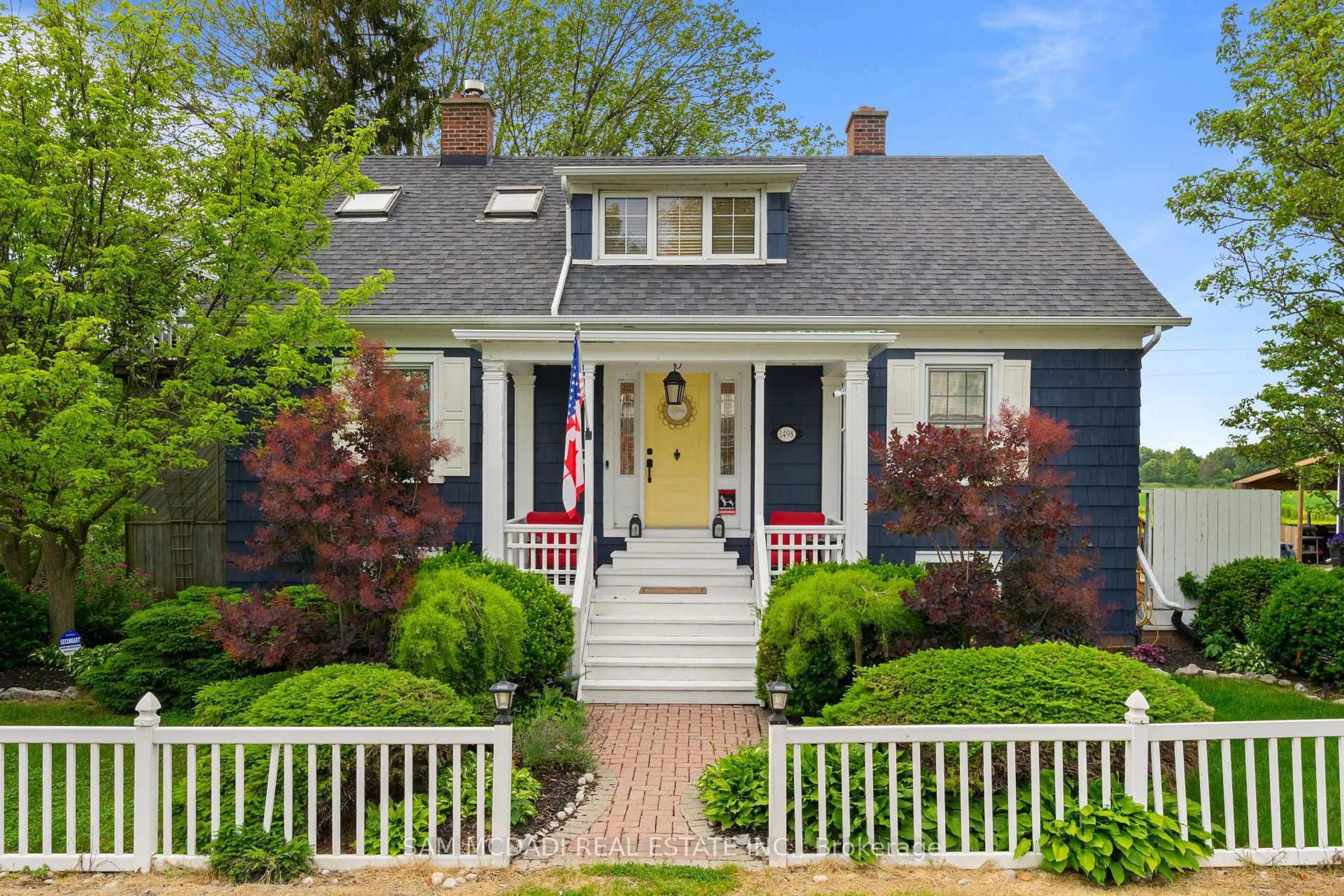 Home with vinyl exterior material, street for 1498 Firelane 2, Port Colborne Ontario L3K 5V3
