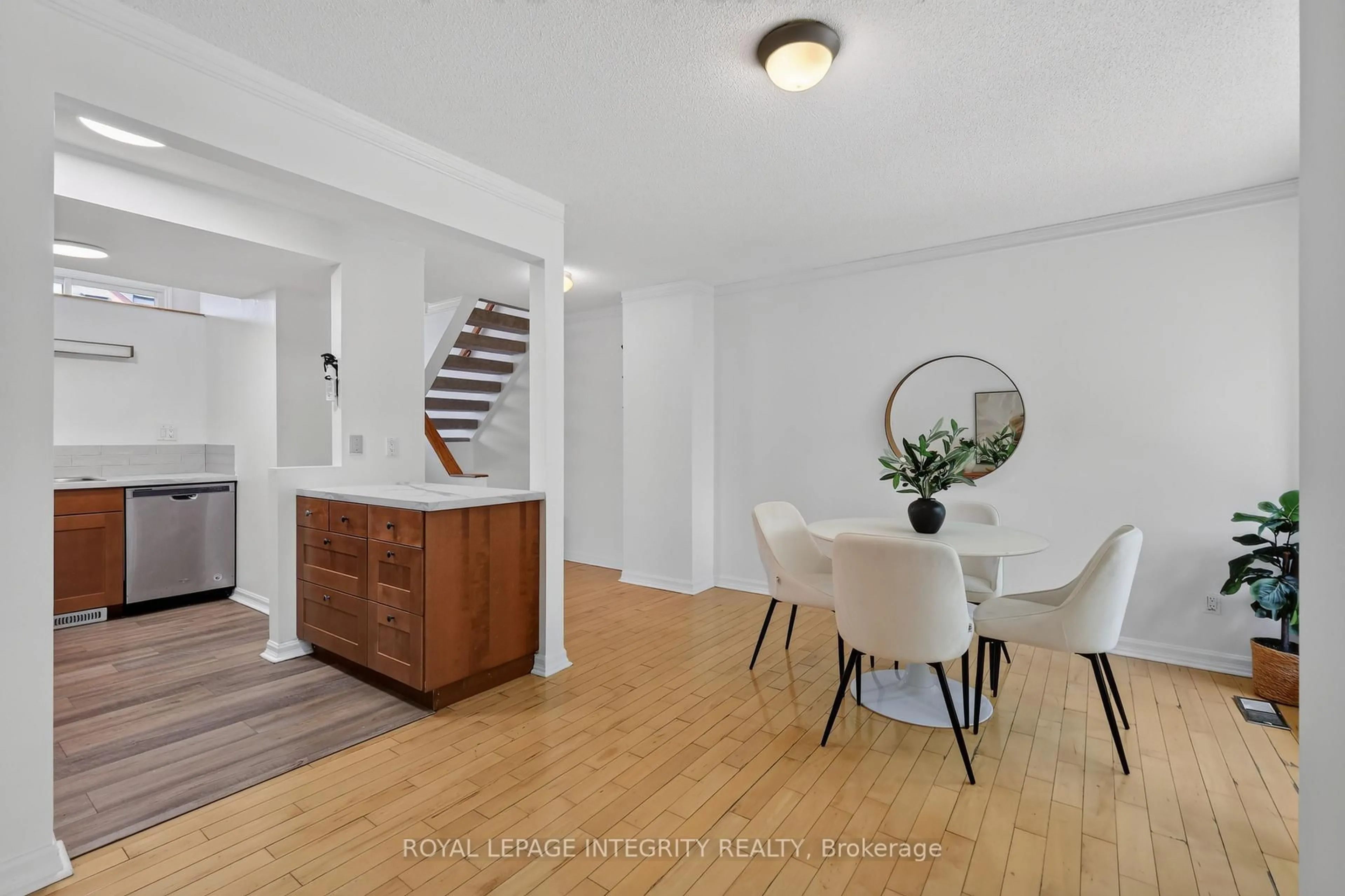 Dining room, unknown for 110 Havelock St #42, Ottawa Ontario K1S 5L3