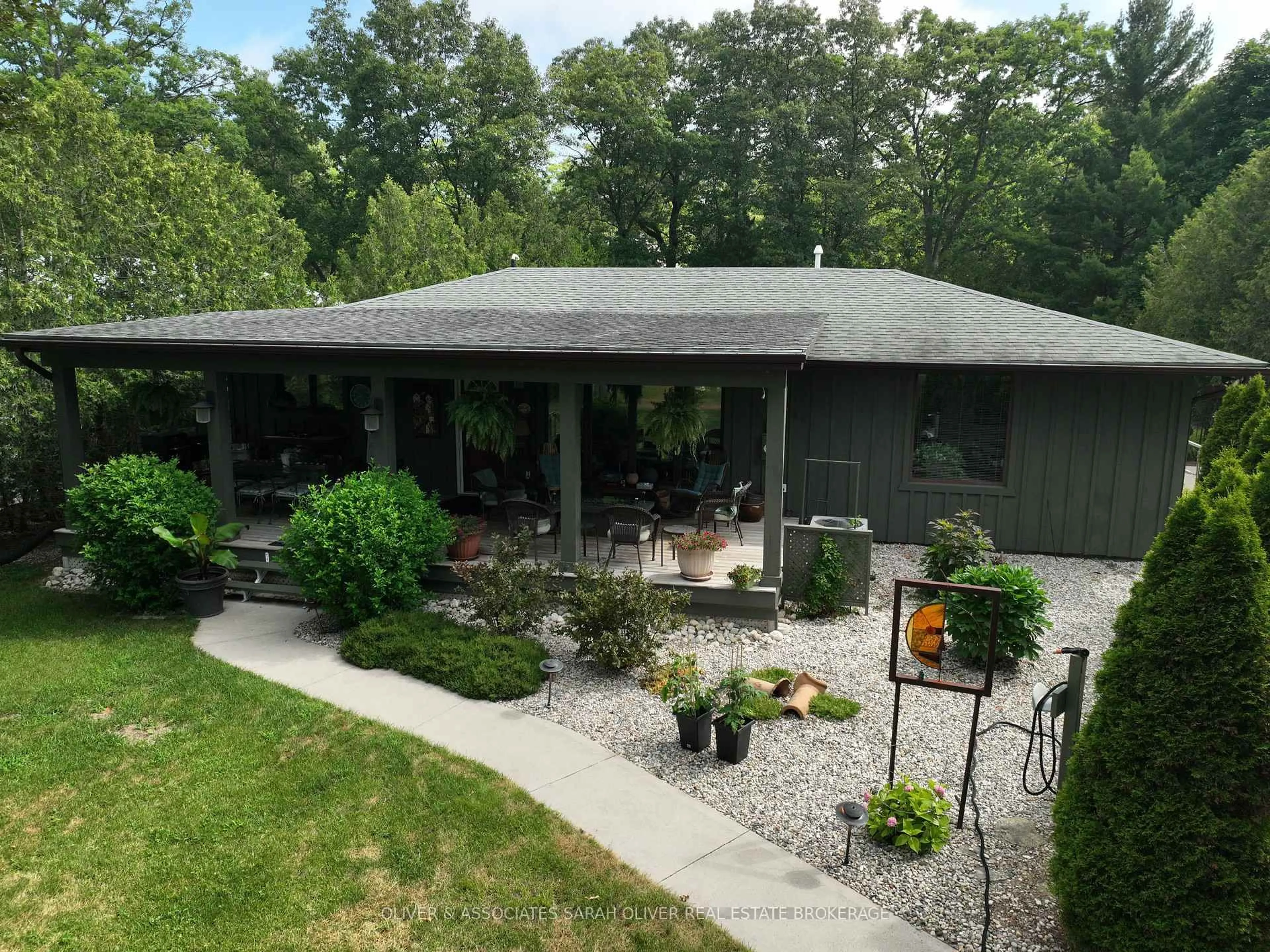 A pic from outside/outdoor area/front of a property/back of a property/a pic from drone, unknown for 10156 Port Franks Estate Dr, Lambton Shores Ontario N0M 2L0