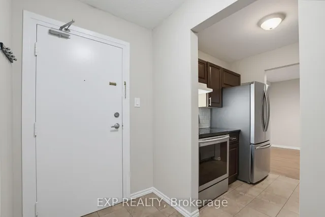 144 Conway Dr #106, London South 2