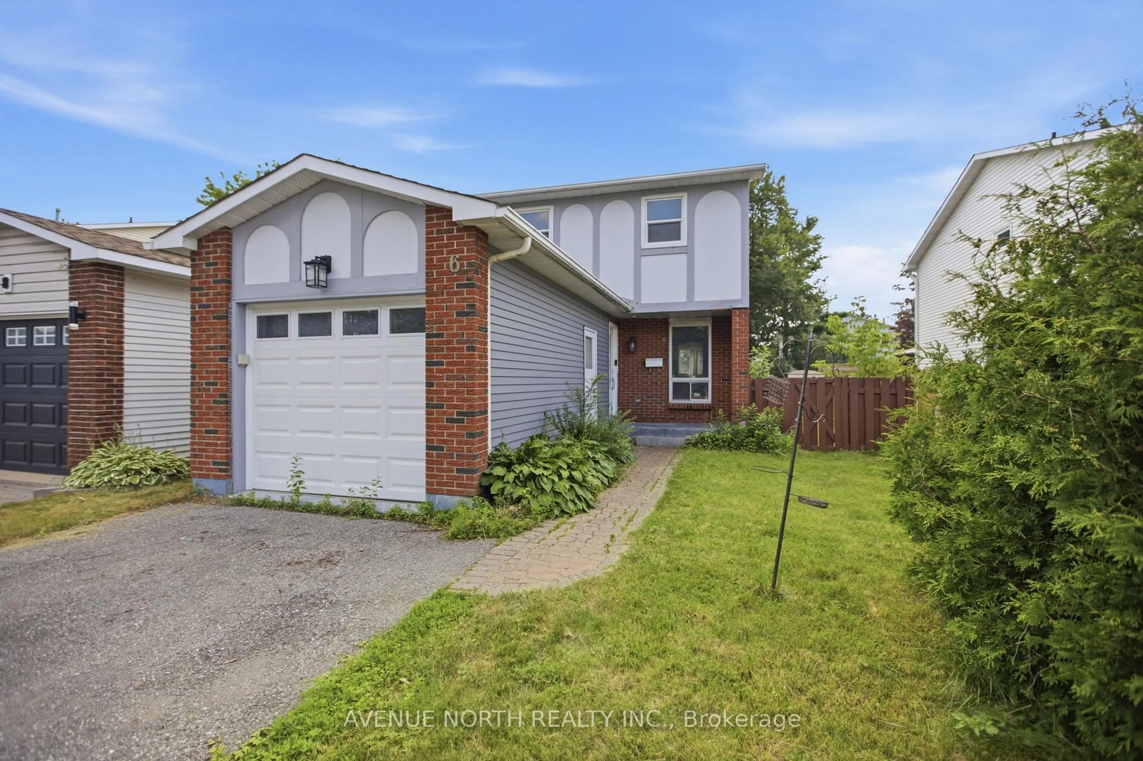 A pic from outside/outdoor area/front of a property/back of a property/a pic from drone, street for 6 WOLFGANG Dr, Nepean Ontario K2J 1T1