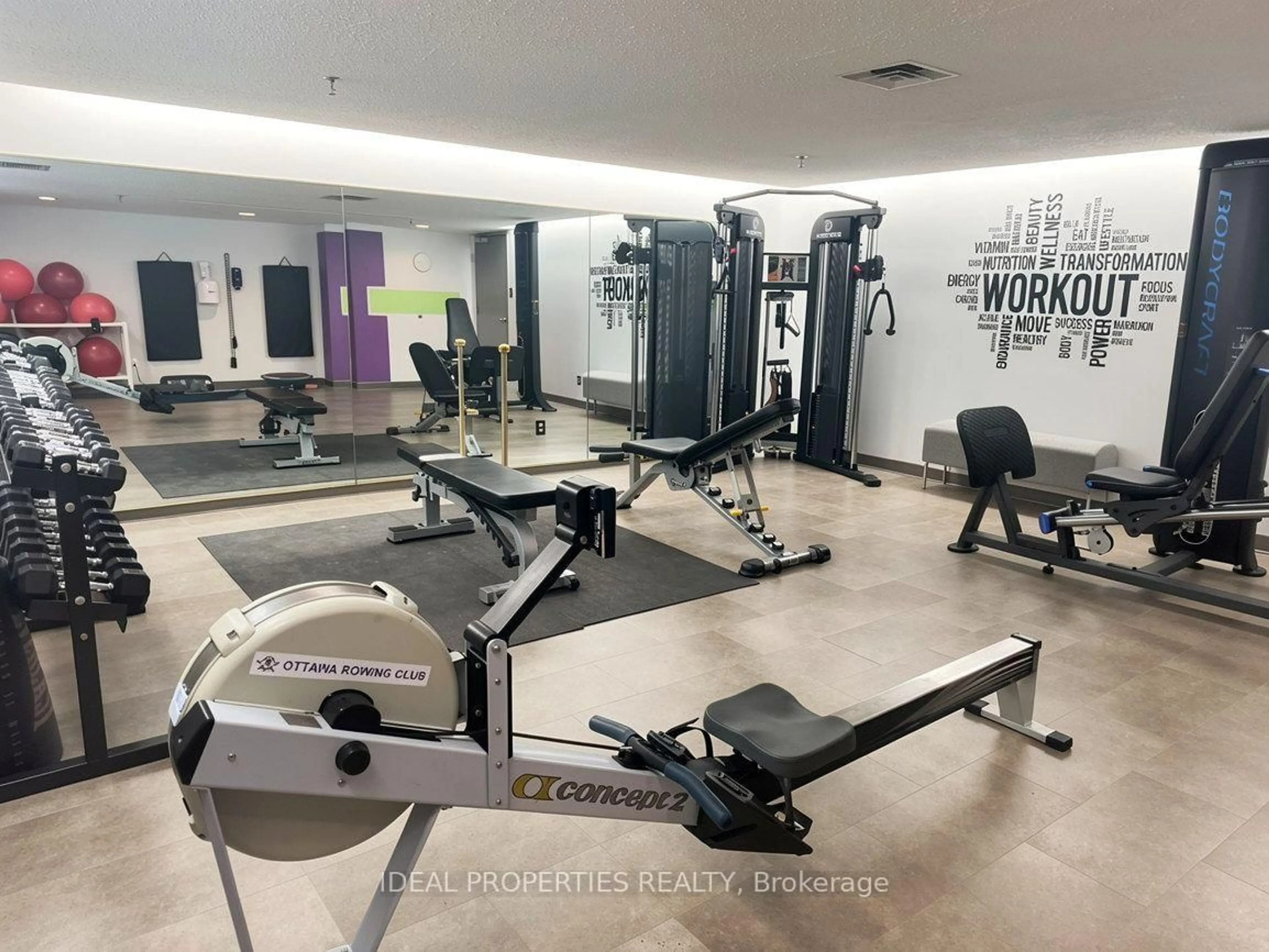 Gym or fitness room for 2871 Richmond Rd #1213, Ottawa Ontario K2B 8M5