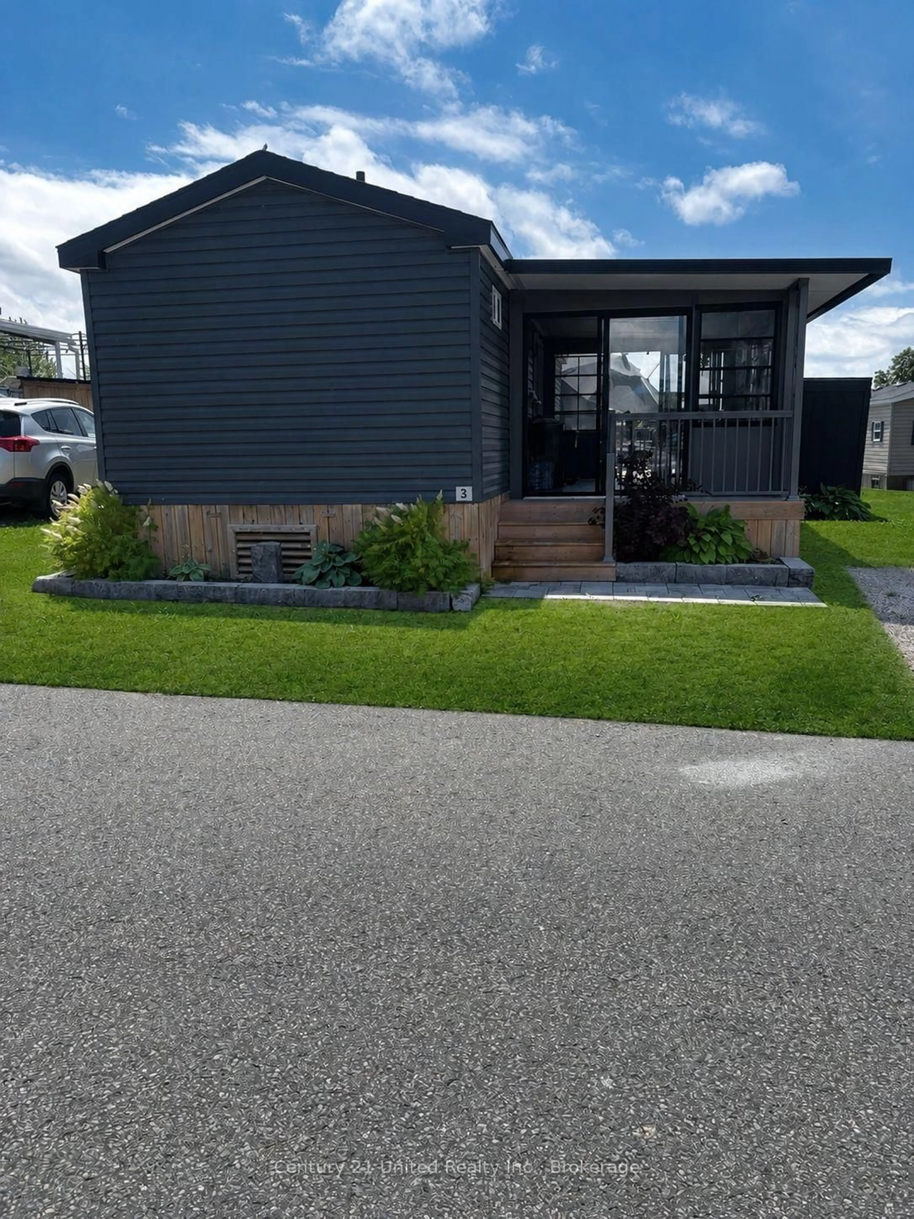 Home with vinyl exterior material, street for 1235 Villiers Line (3 Trent Lane), Otonabee-South Monaghan Ontario K0L 2G0