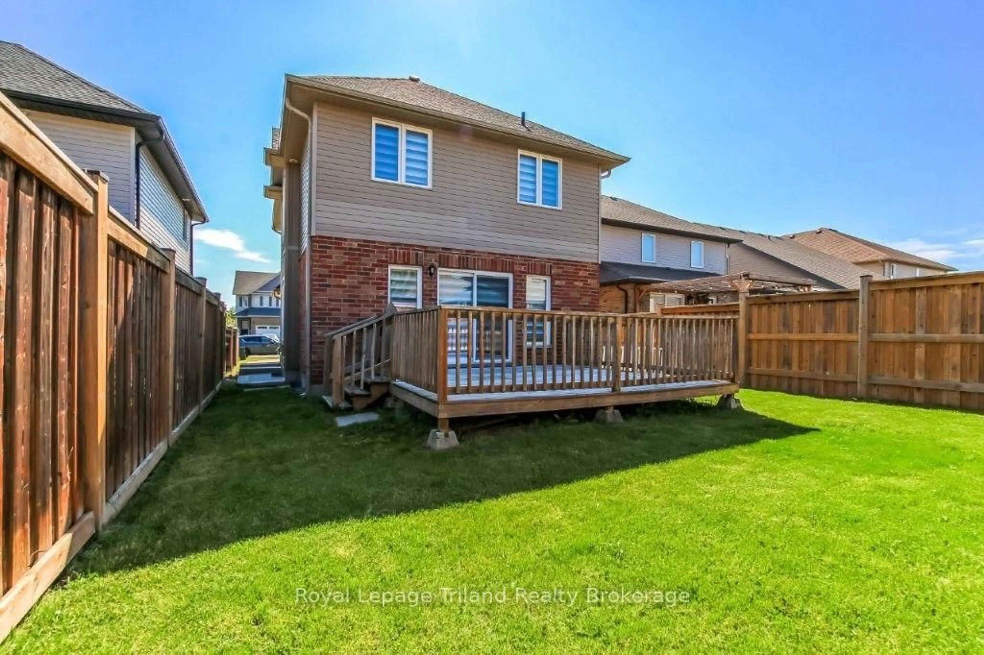 Unknown for 129 Passchendaele St, Woodstock Ontario N4T 0J3