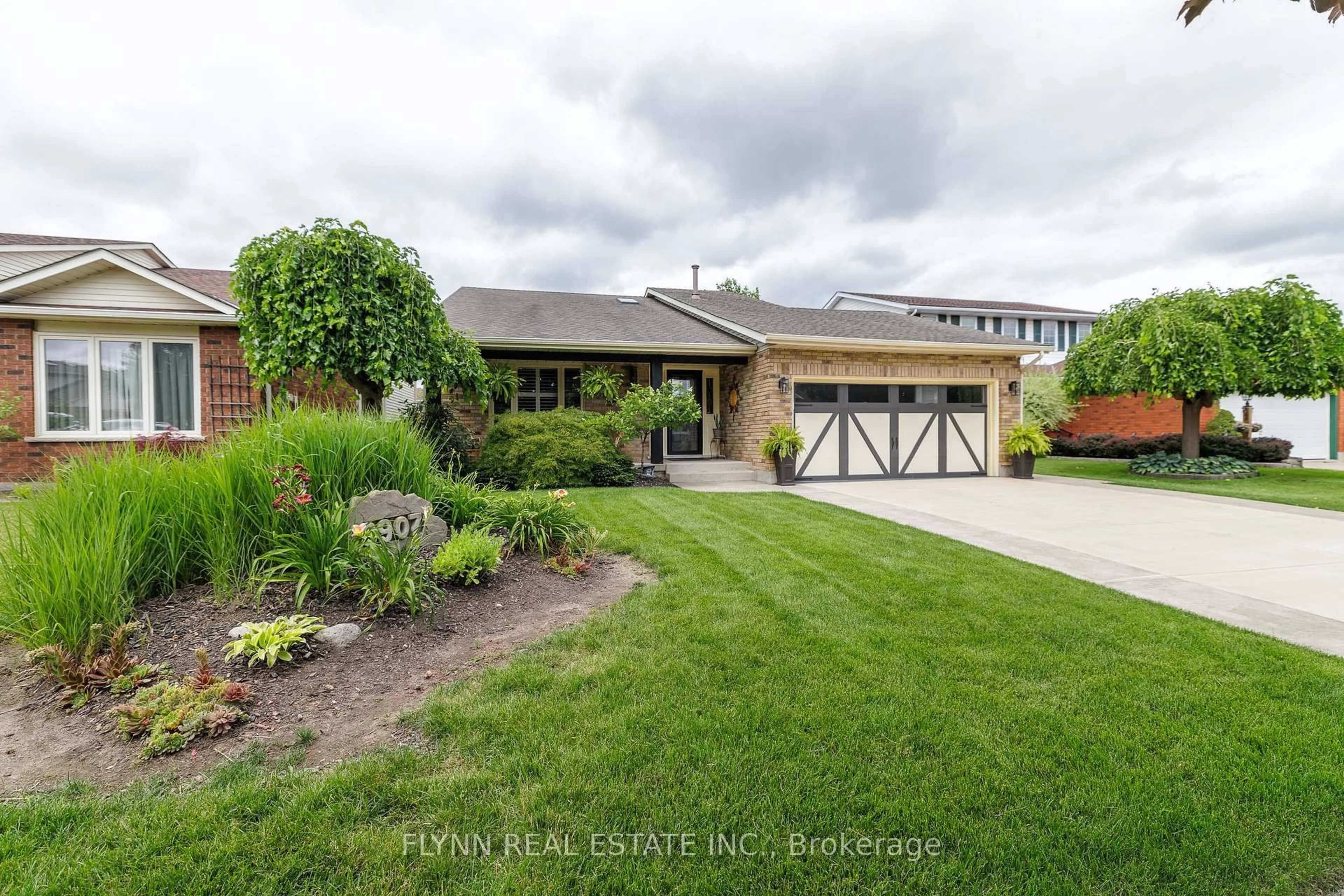 Unknown for 3907 Cardinal Dr, Niagara Falls Ontario L2H 2W2