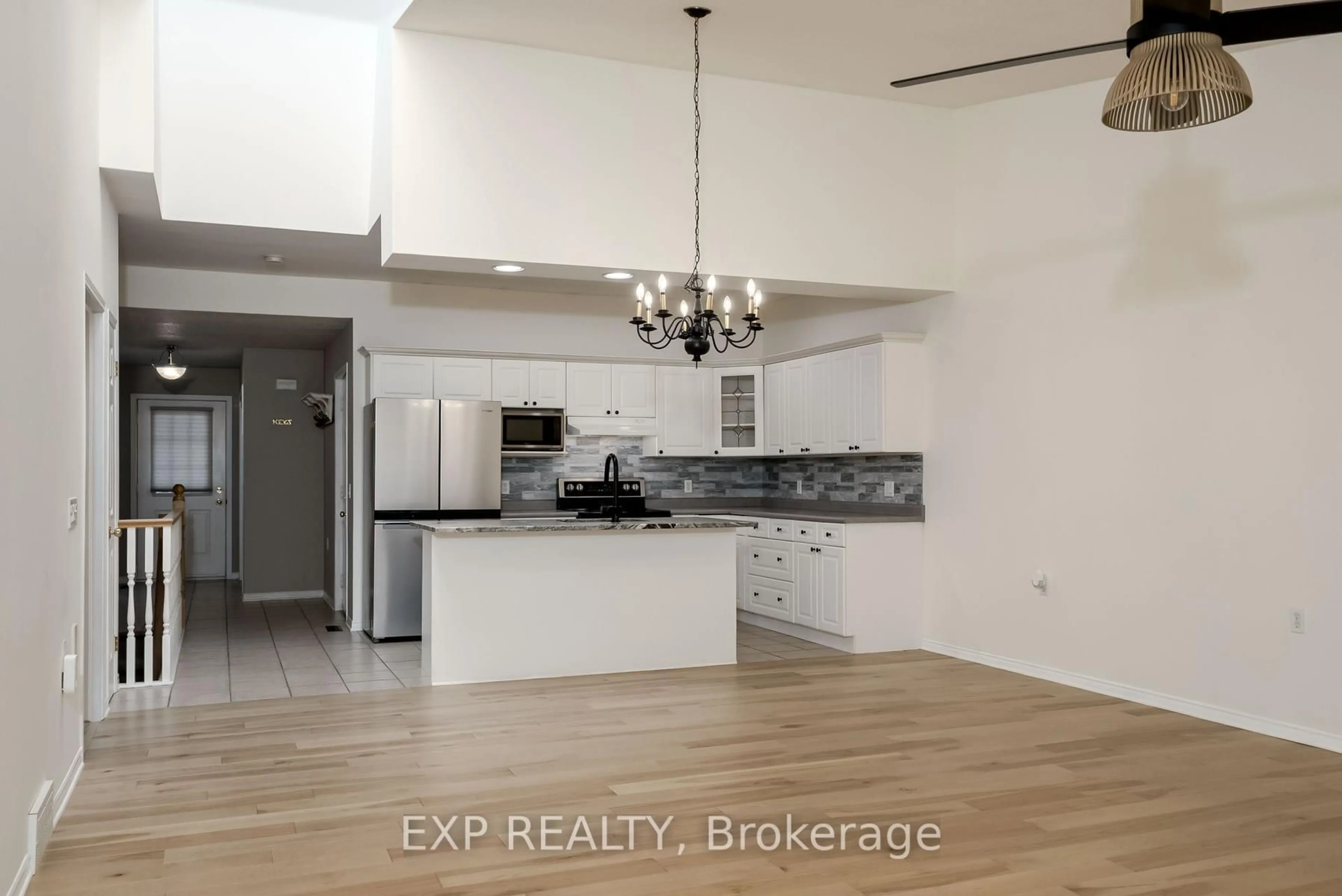 Open concept kitchen, unknown for 1337 Commissioners Rd #17, London South Ontario N6K 4V2