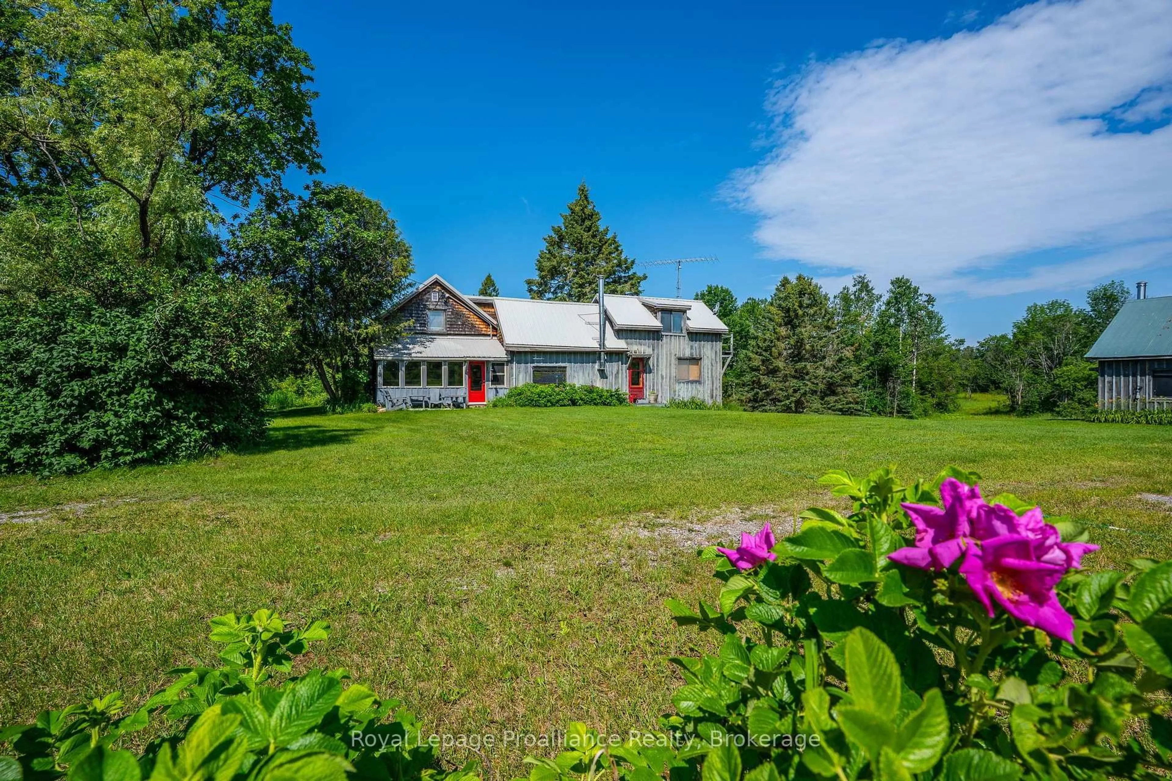A pic from outside/outdoor area/front of a property/back of a property/a pic from drone, unknown for 452 Lasswade Rd, North Kawartha Ontario K0L 1A0