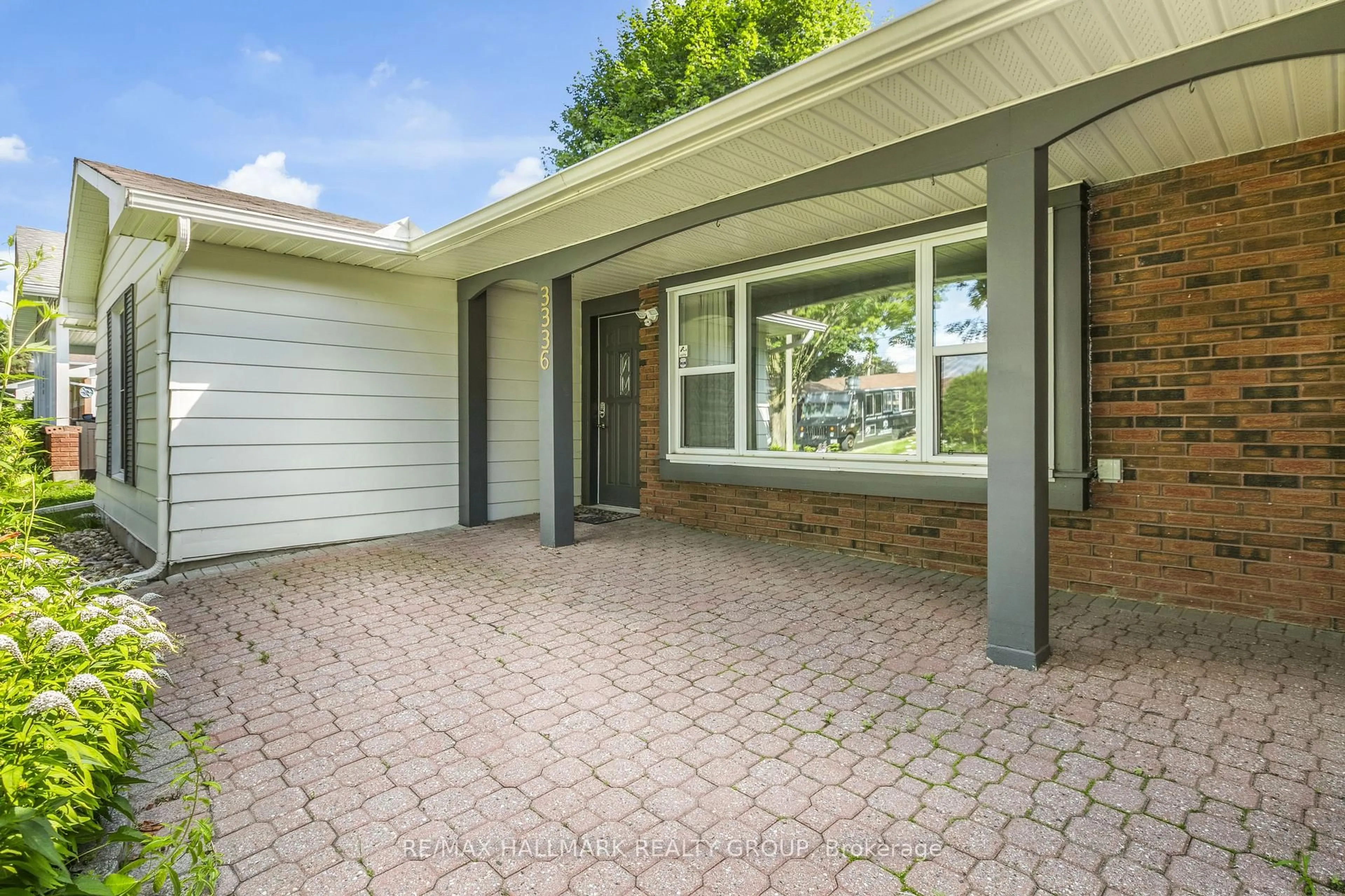 Unknown for 3336 Kodiak St, Ottawa Ontario K1V 7S8