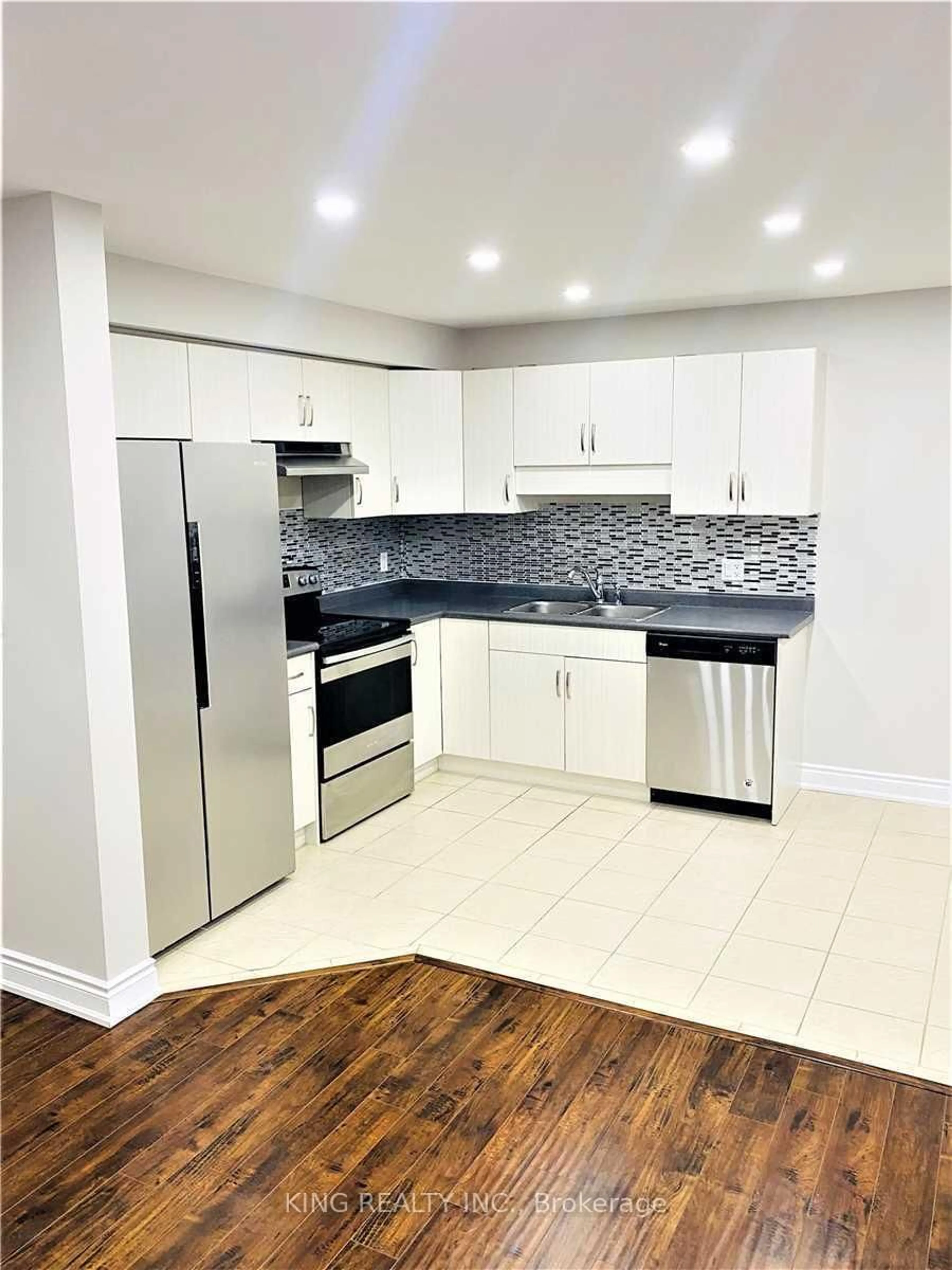 Unknown for 285 Silverwood Ave, Welland Ontario L3C 0B7