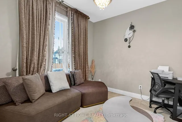 153 McLeod St, North Middlesex 3