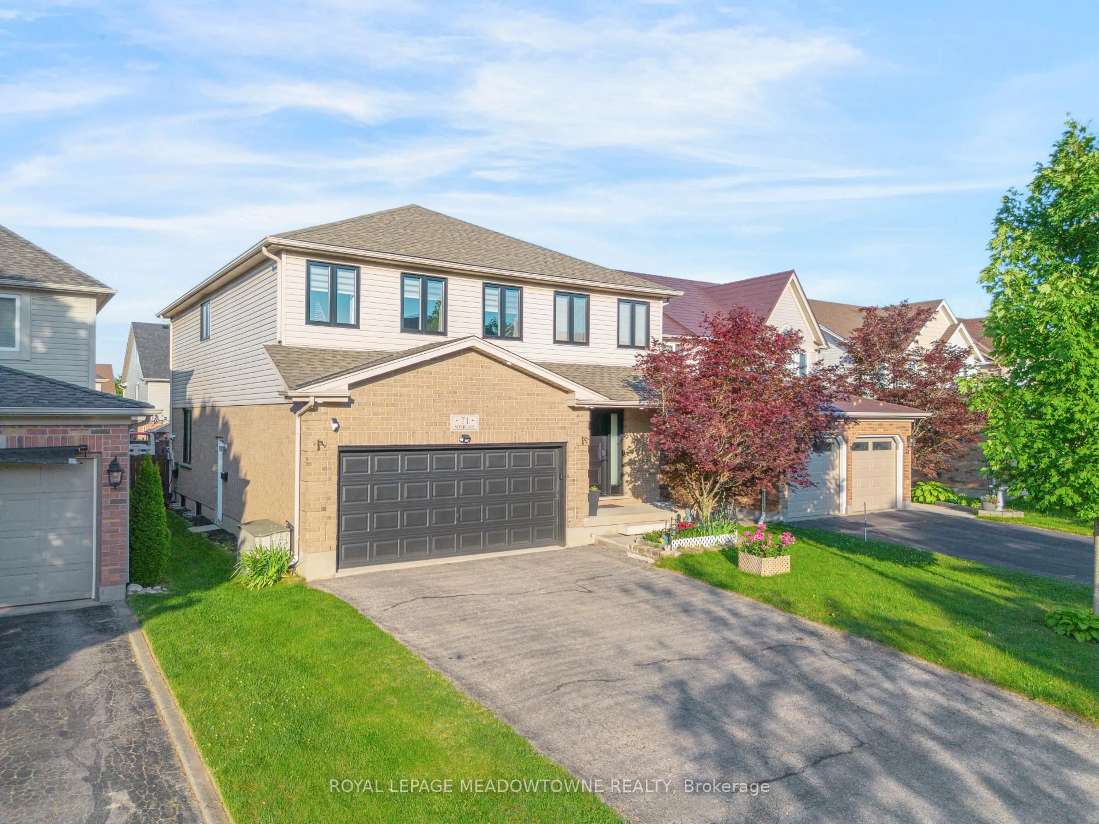 Unknown for 71 Mcfarlane Dr, Cambridge Ontario N3C 4L7