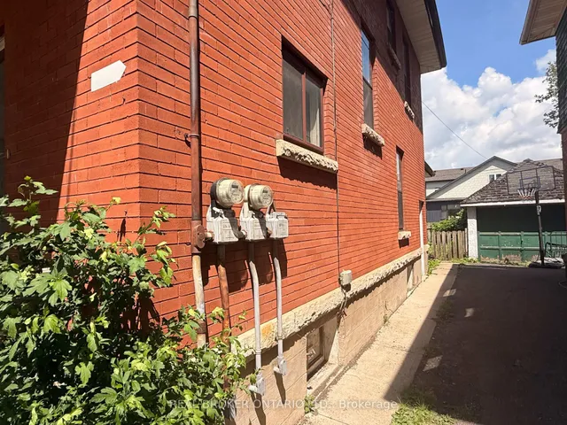 28 Grove St, Welland 3