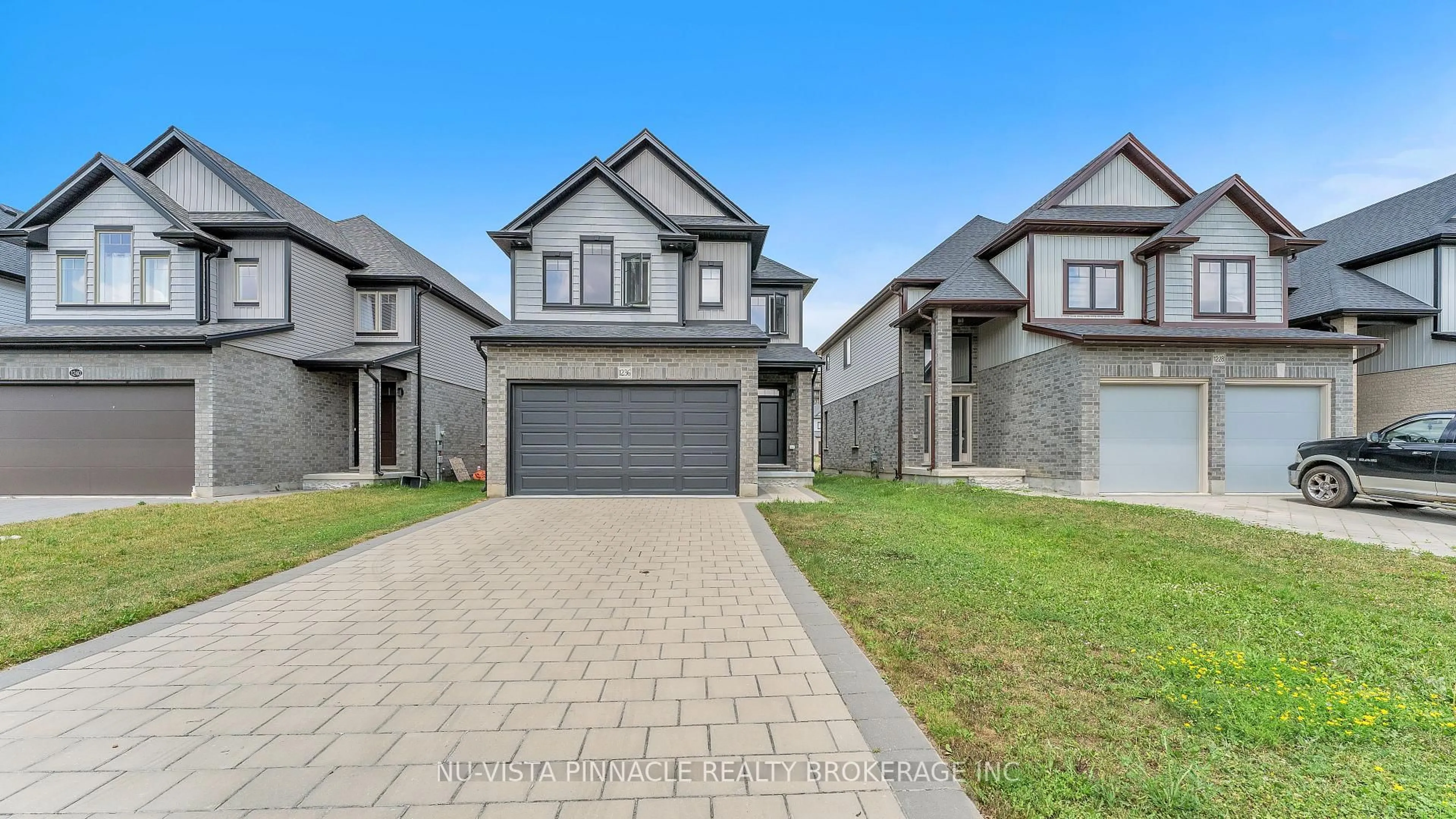 Unknown for 1236 Emma Chse, London North Ontario N6G 5S1