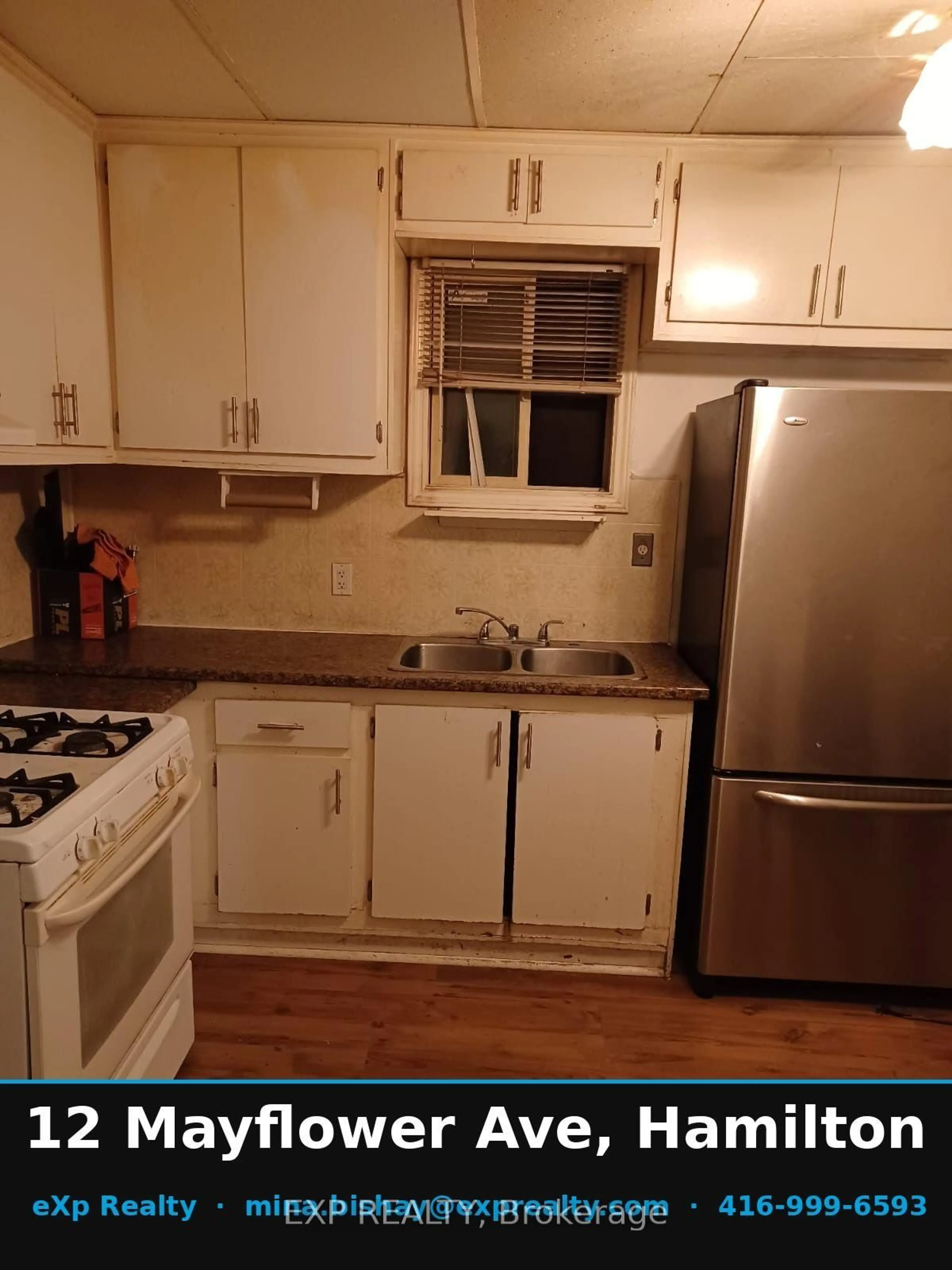 Standard kitchen, unknown for 12 Mayflower Ave, Hamilton Ontario L8L 2K4