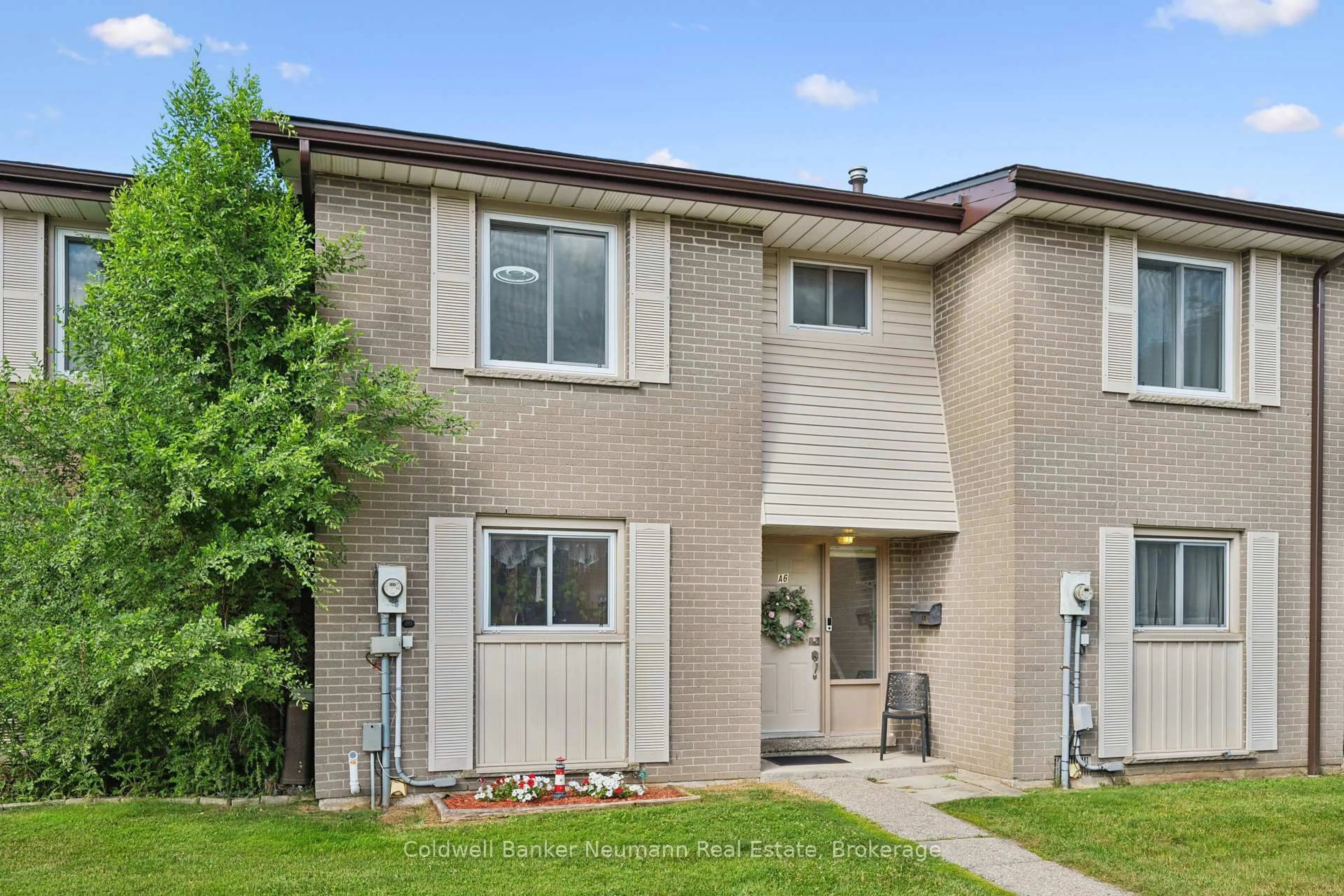 Home with vinyl exterior material, unknown for 453 Victoria Rd #A6, Guelph Ontario N1E 5J9
