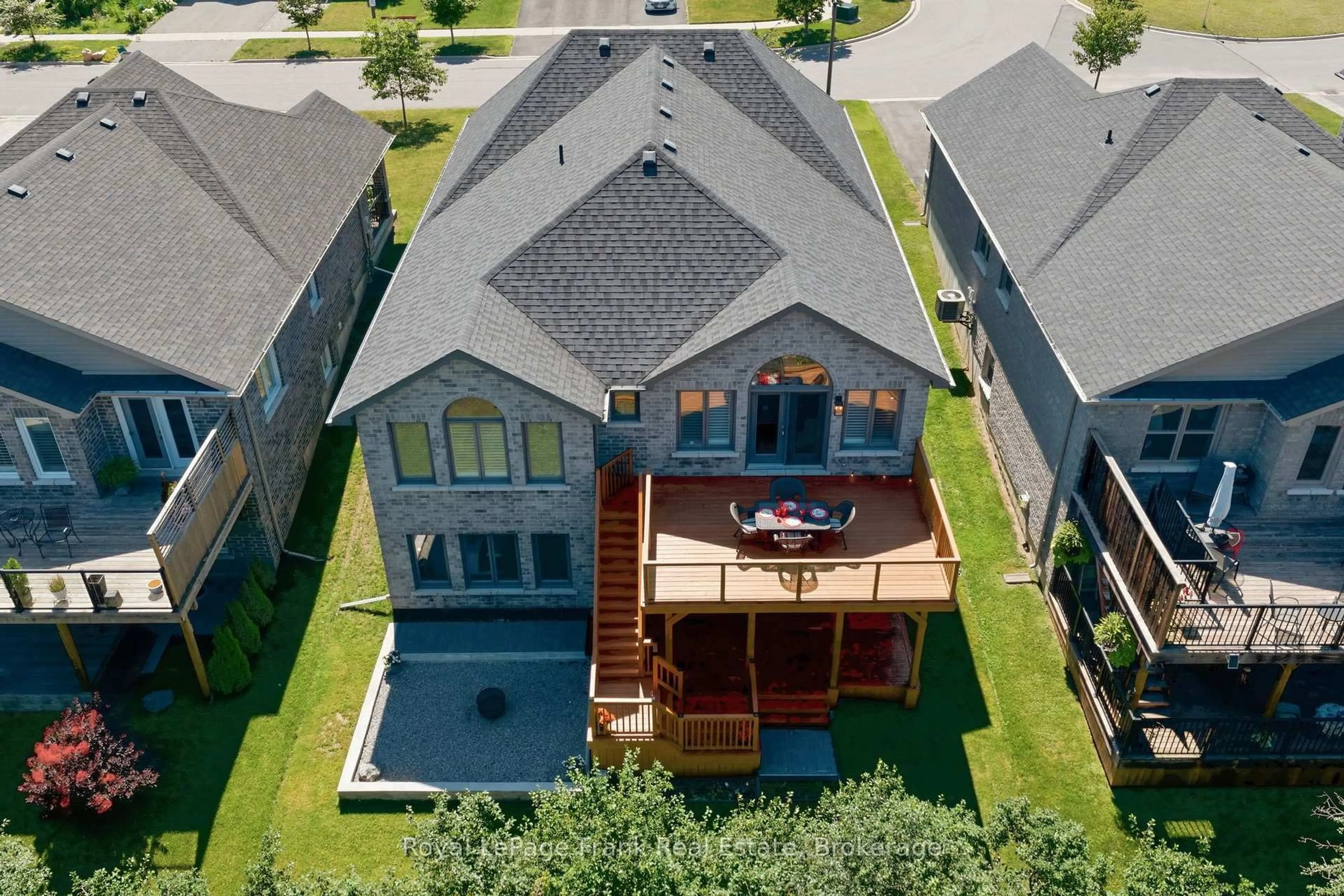 A pic from outside/outdoor area/front of a property/back of a property/a pic from drone, unknown for 1296 Alder Rd, Cobourg Ontario K9A 0J8