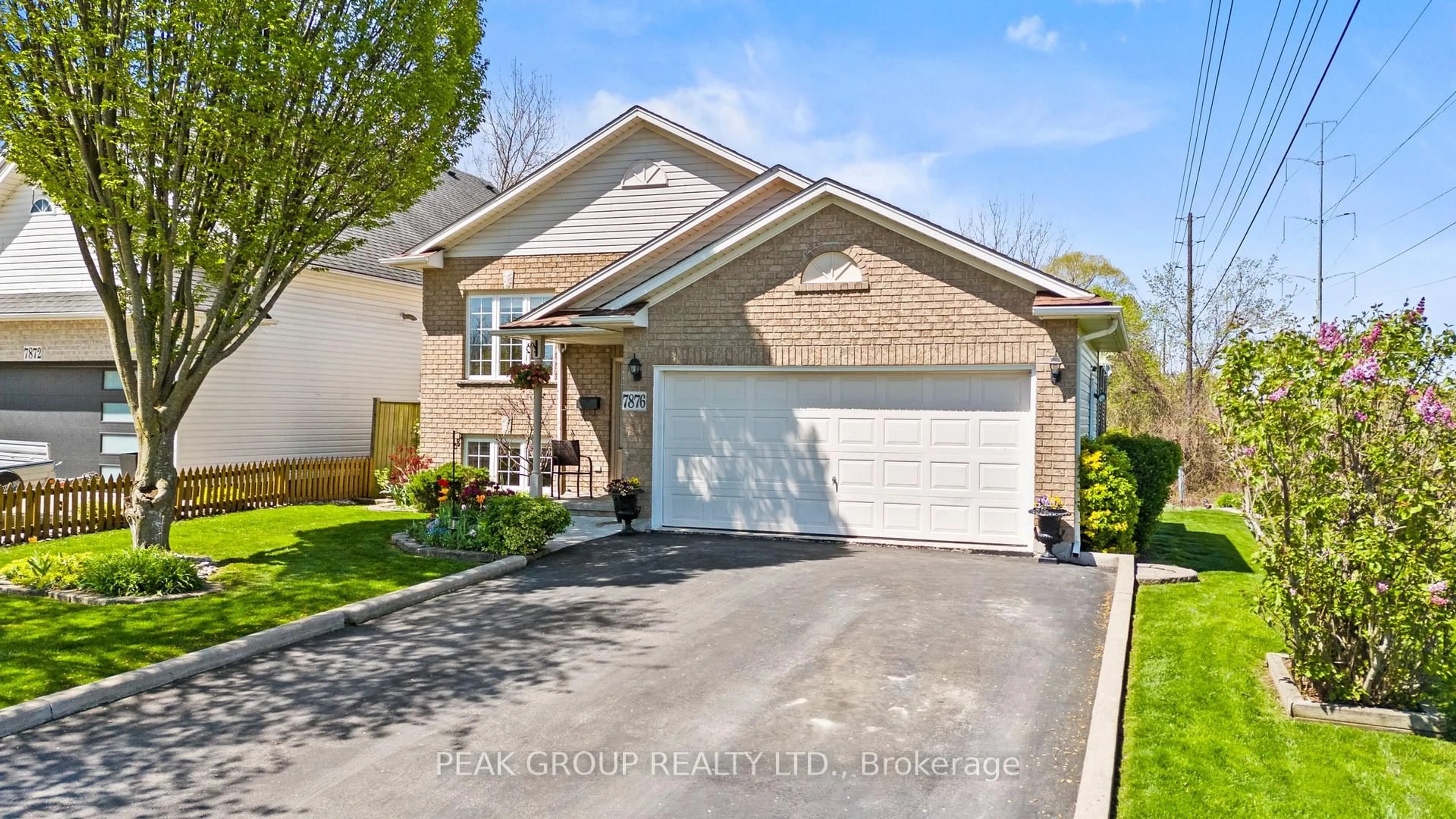 Home with brick exterior material, street for 7876 Charnwood Ave, Niagara Falls Ontario L2H 3E2